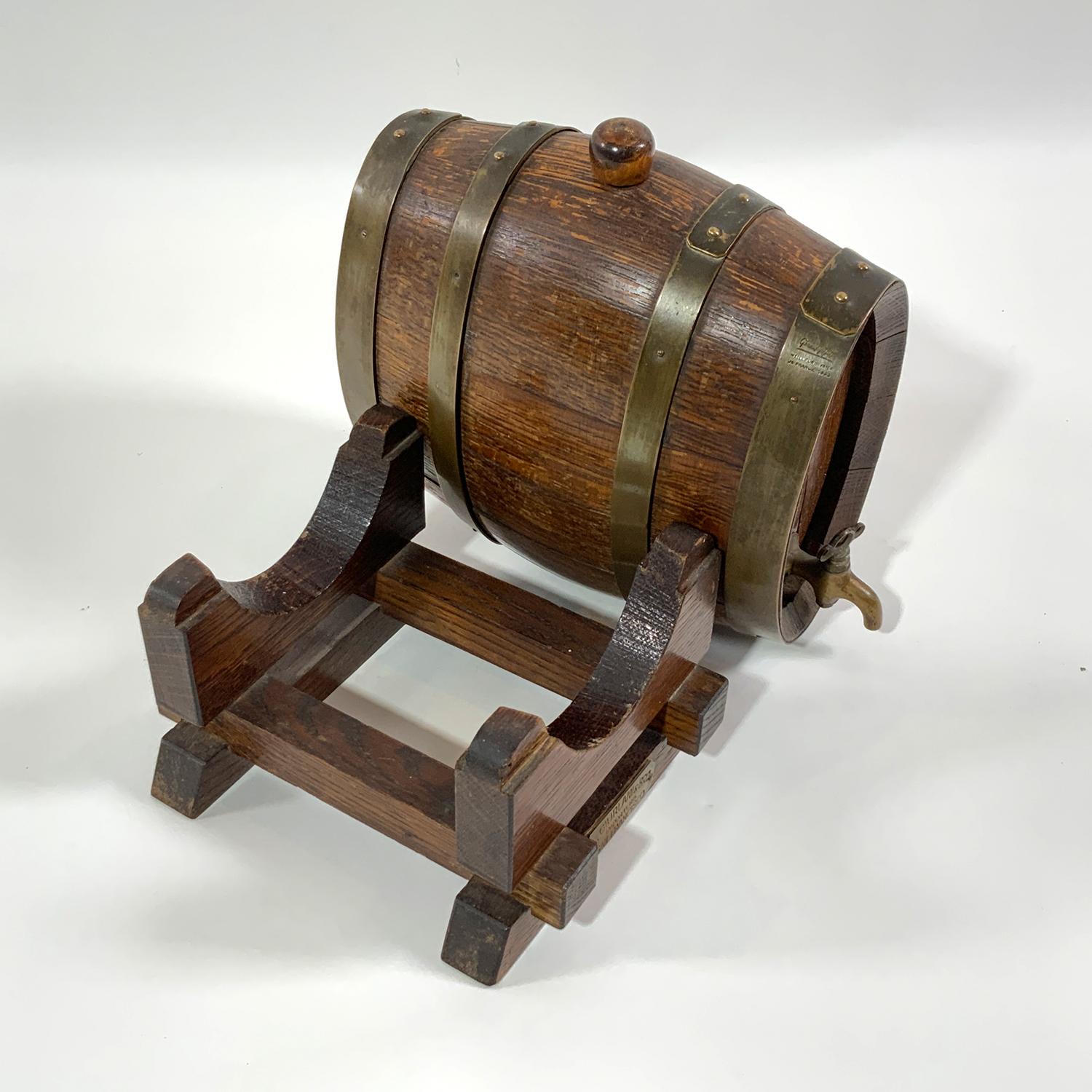 French Oak Cask on Stand for a. Giurlani + Bros. For Sale 3