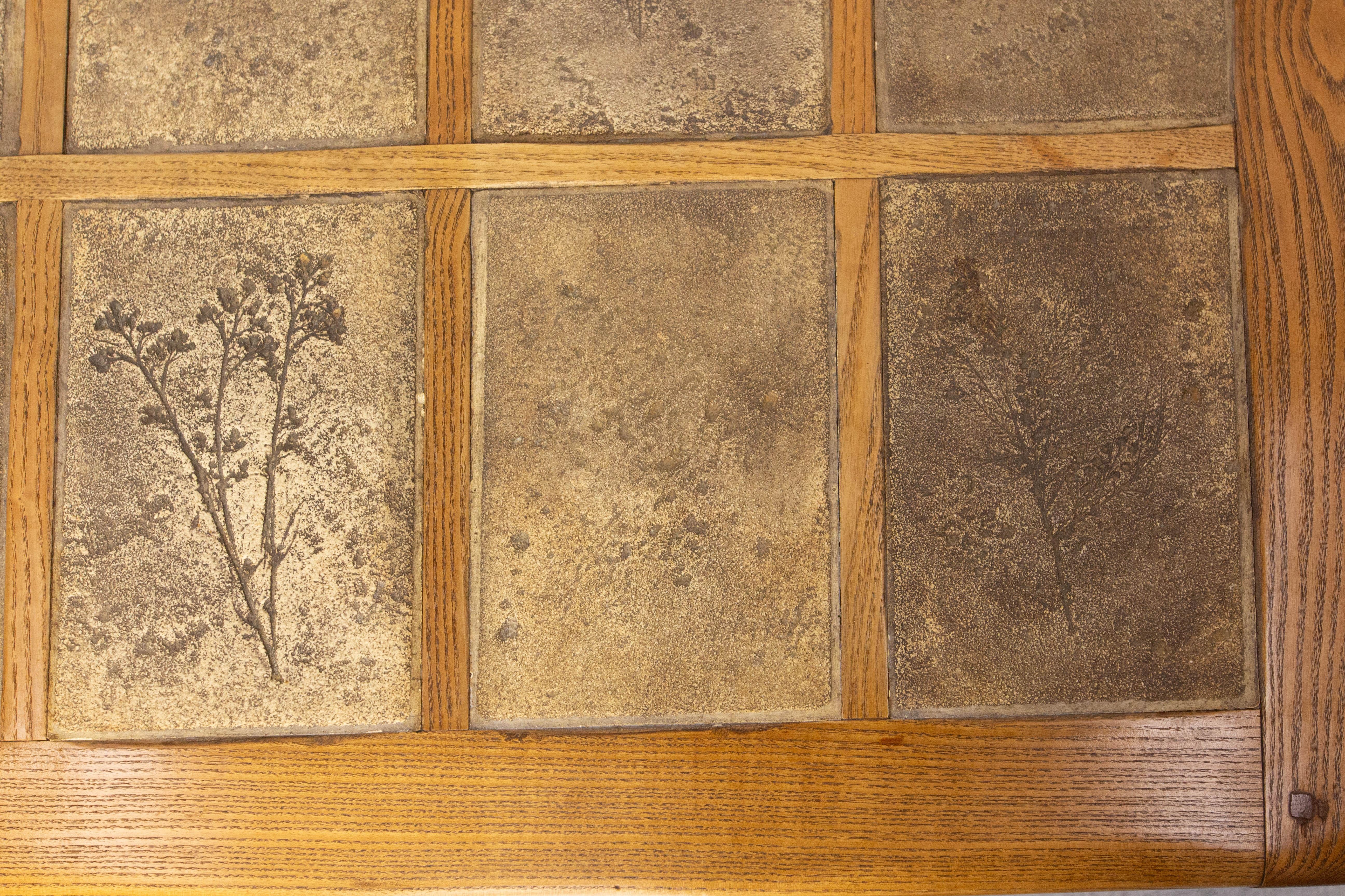Tavolino francese in Oak e ceramica Vallauris Piastrelle firmato Barrois, circa 1970 in vendita 4