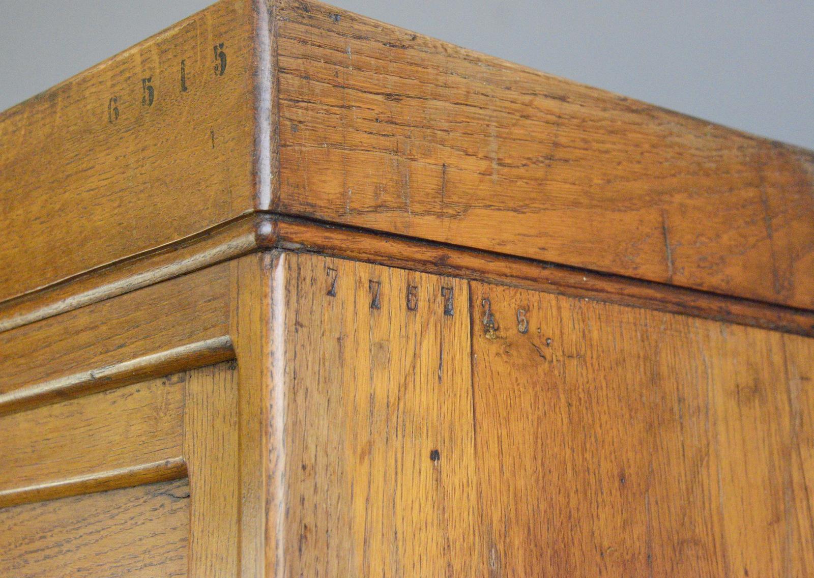 Clapet Cabinet aus französischer Eiche:: um 1910 3