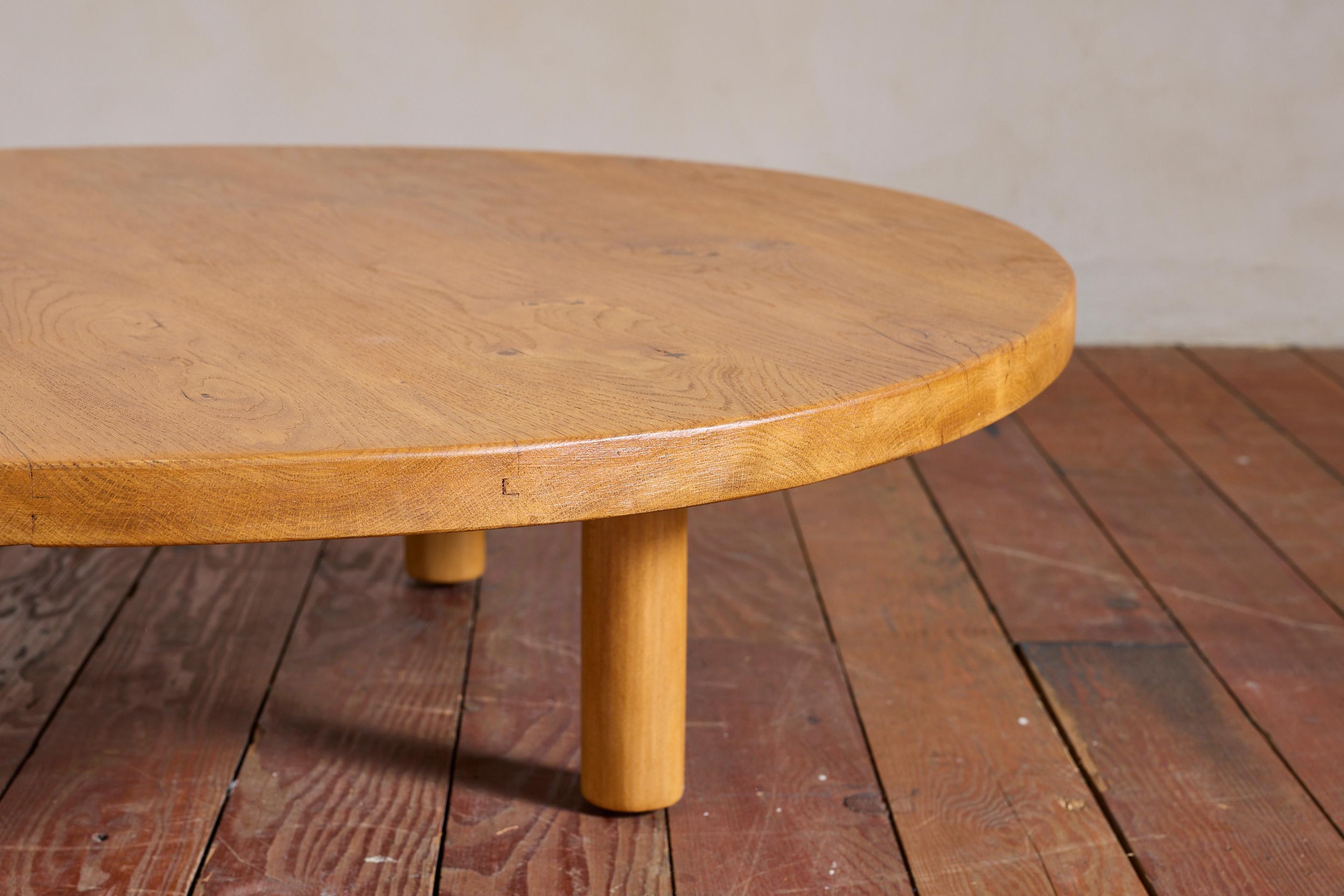 Mesa baja de roble francés en venta 10