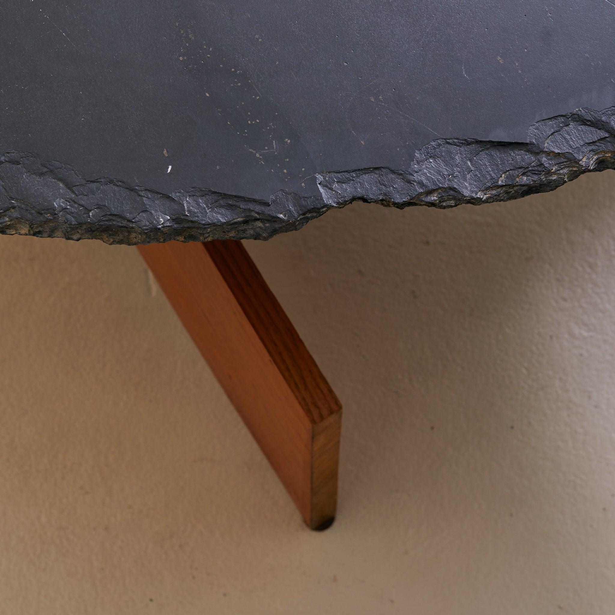 Ardoise French Oak Coffee Table with Round Slate Top, 1970s en vente