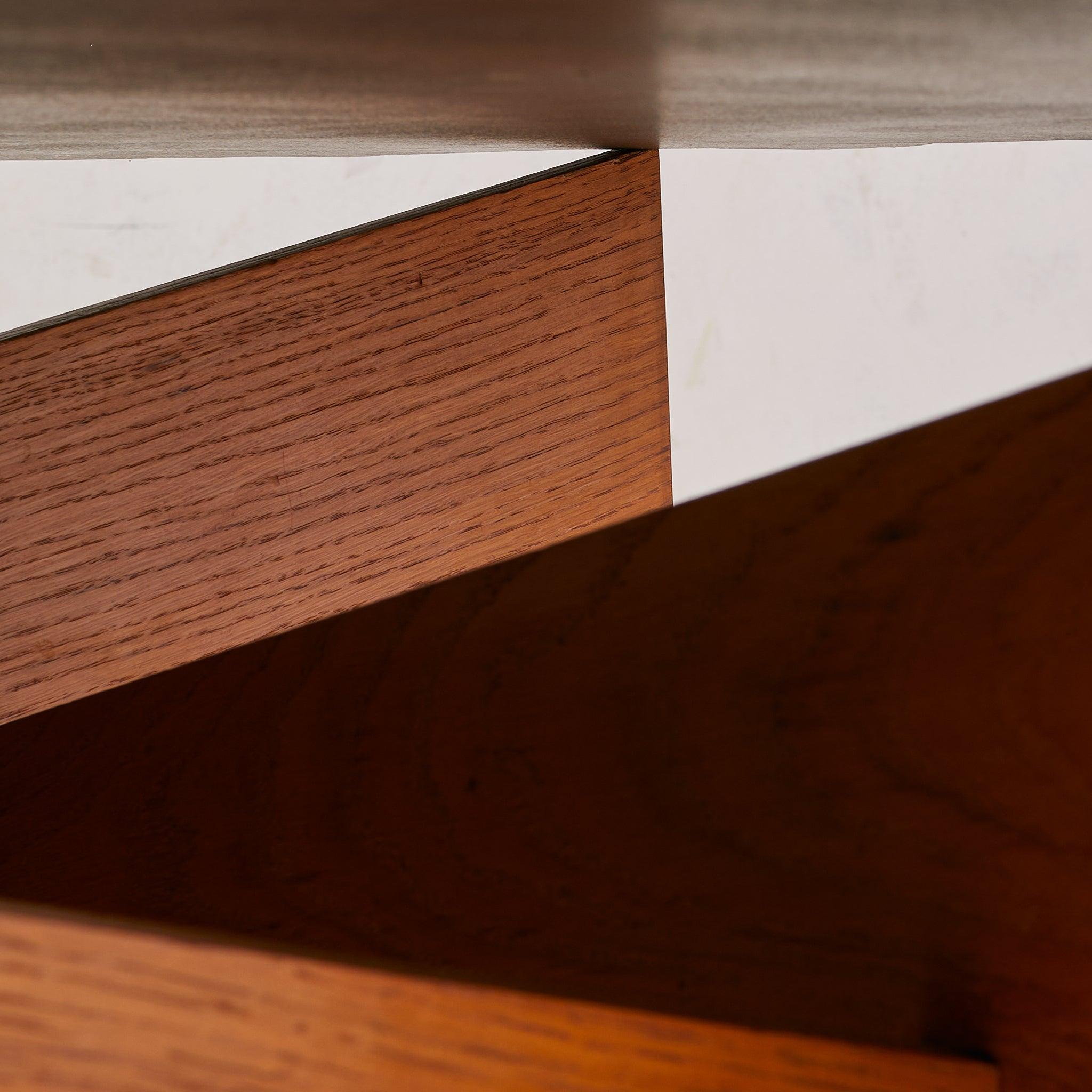 French Oak Coffee Table with Round Slate Top, 1970s en vente 2
