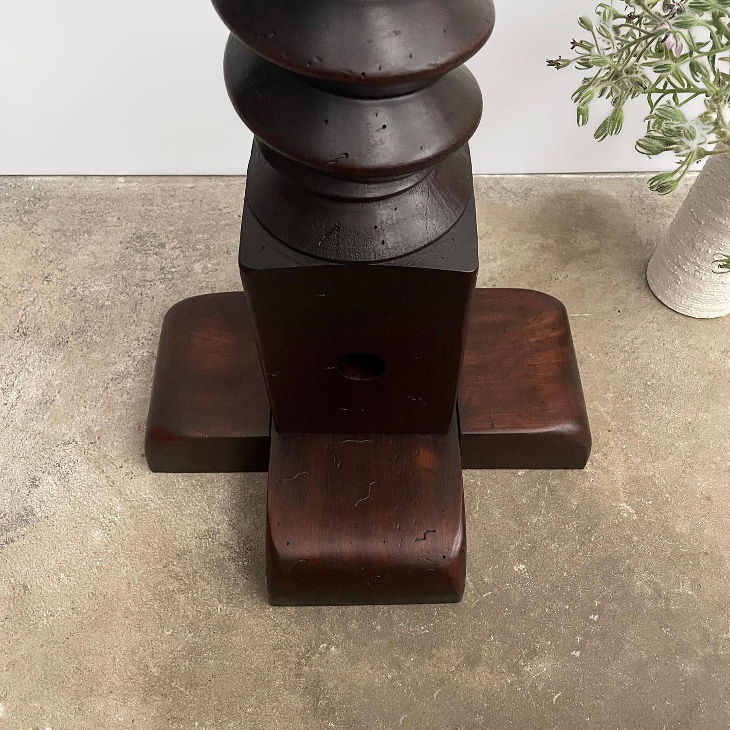 XX secolo Piedistallo cavatappi in Oak francese nello stile di Dudouyt in vendita