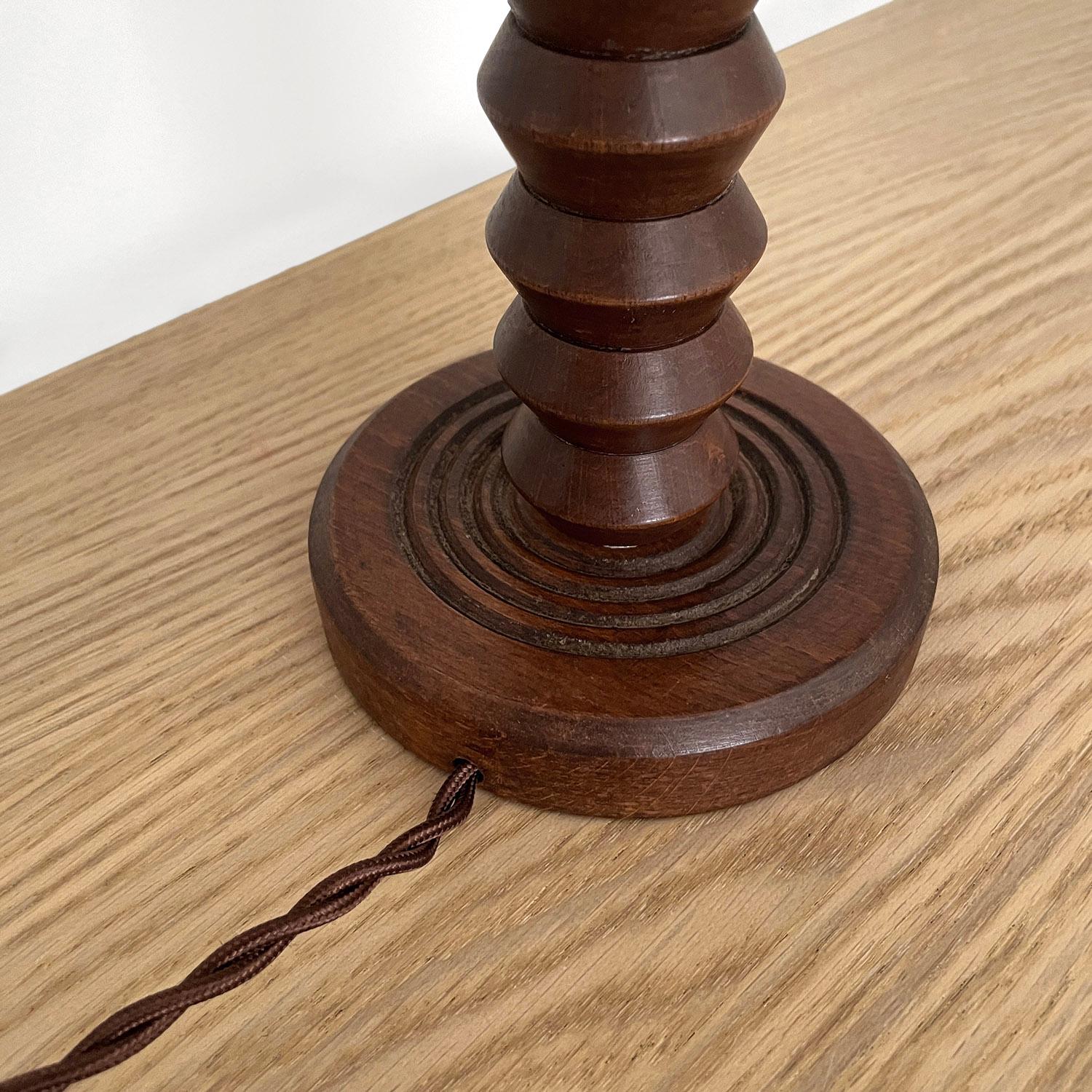 Chêne Lampe à poser en forme de tire-bouchon en Oak Oak (compatible avec le Rewire US) en vente