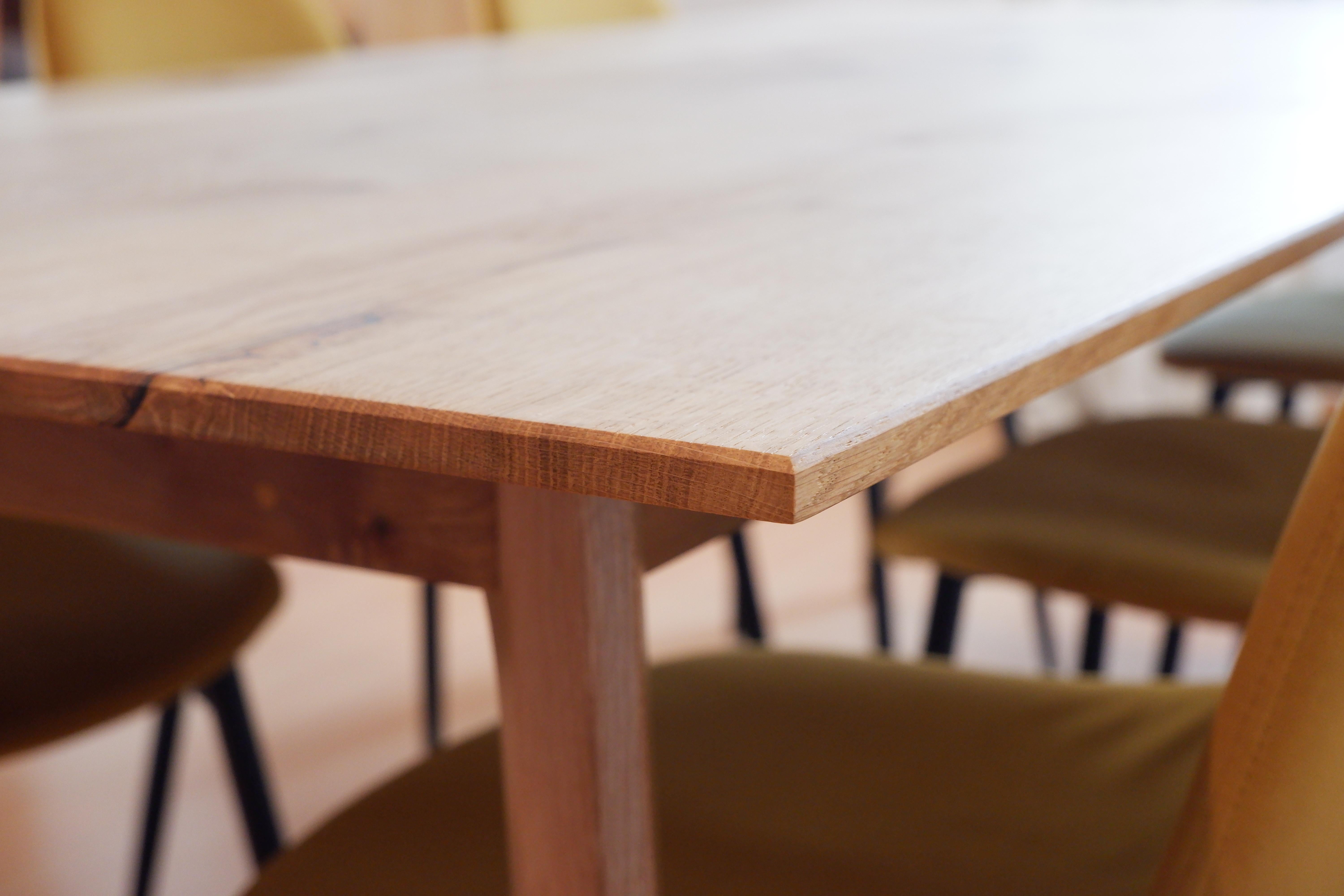 Châtaignier Table de salle à manger en Oak français en vente
