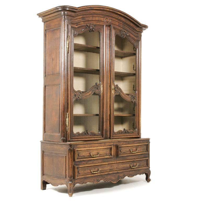 french display cabinets