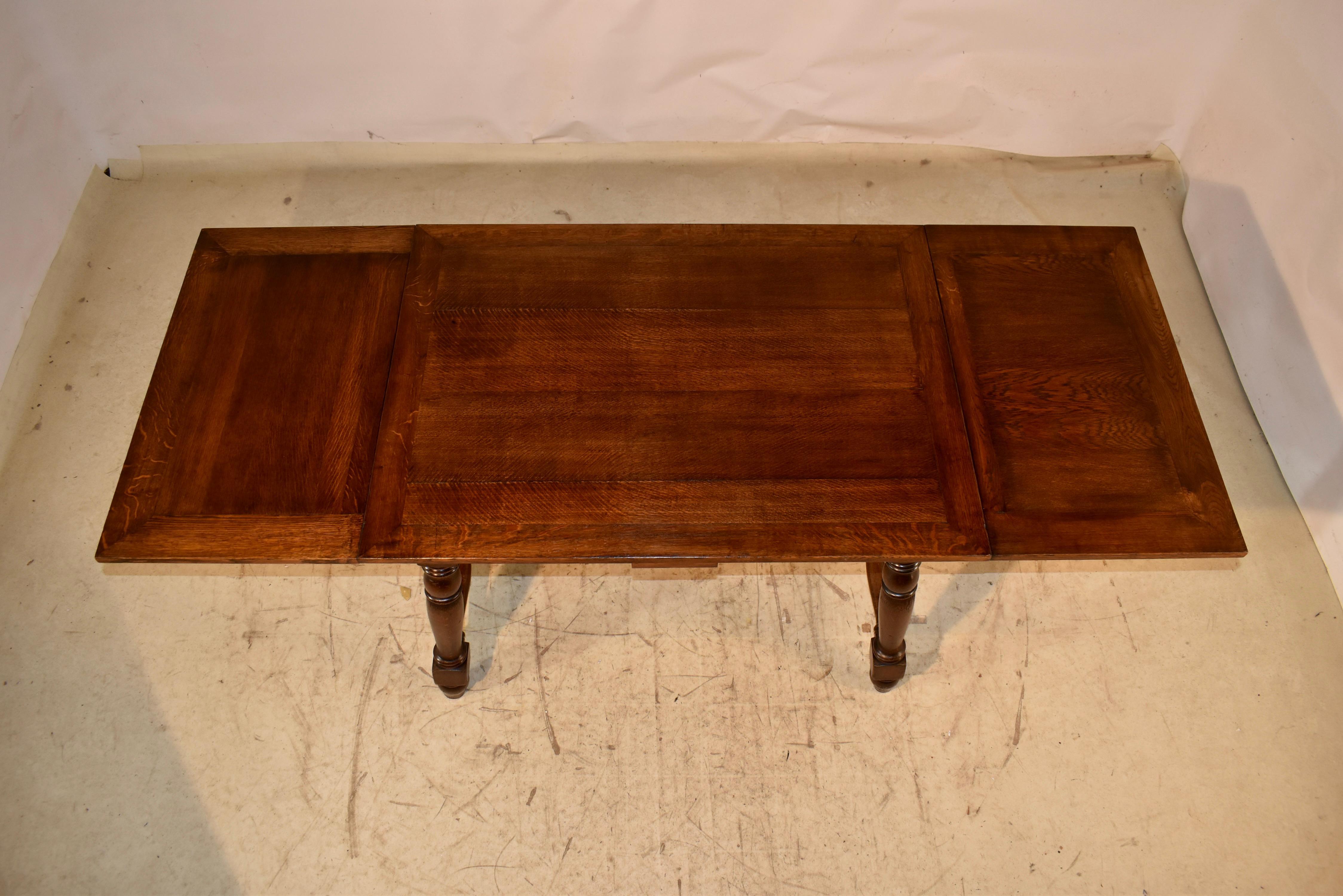 French Oak Draw-Leaf Table, Circa 1900 For Sale 3