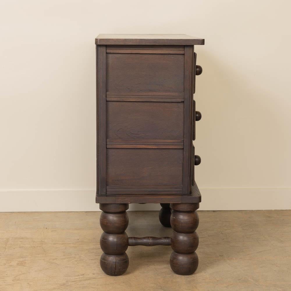 XX secolo Comò in Oak di Charles Dudouyt in vendita