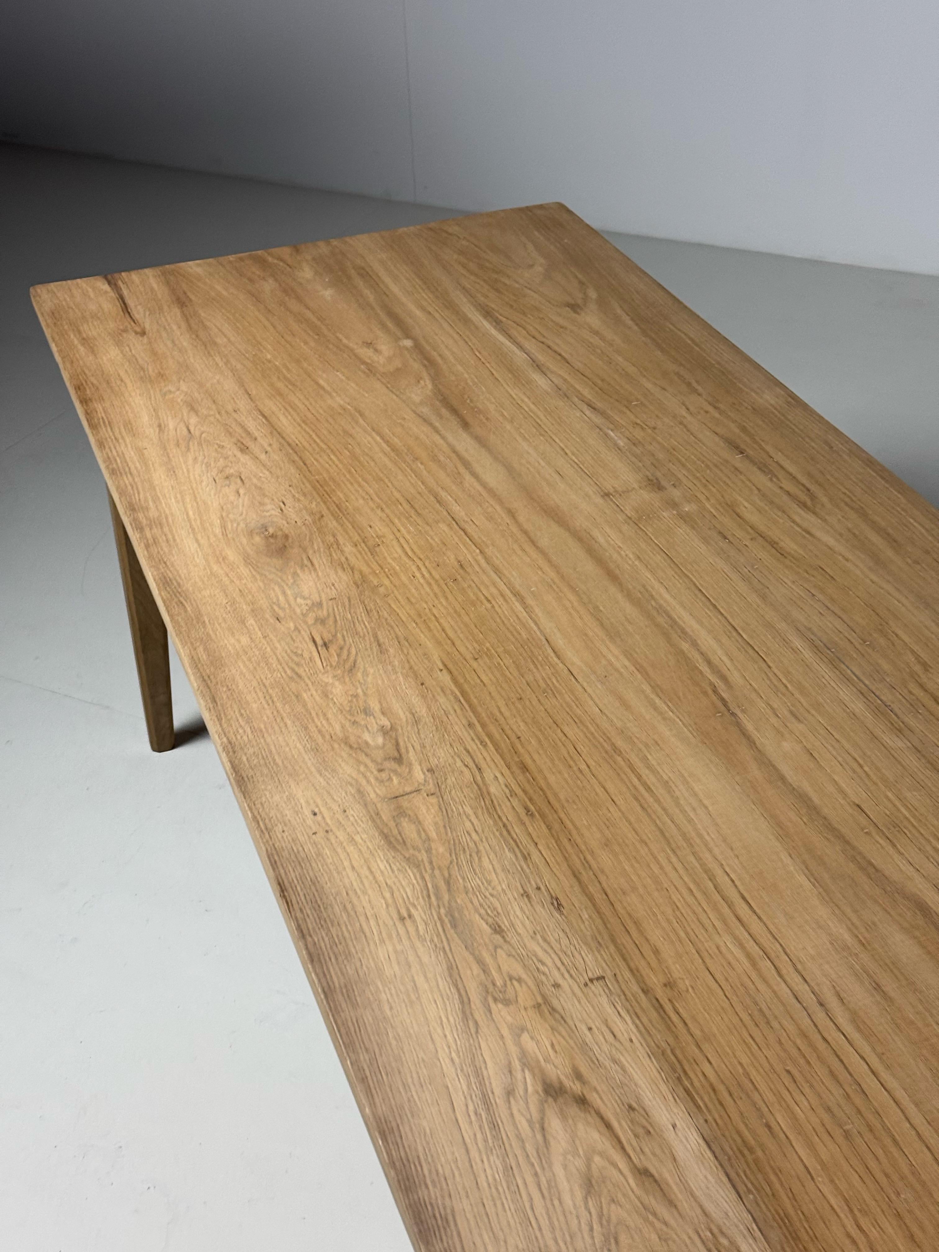 Table à manger de ferme en chêne français 270 cm en vente 9