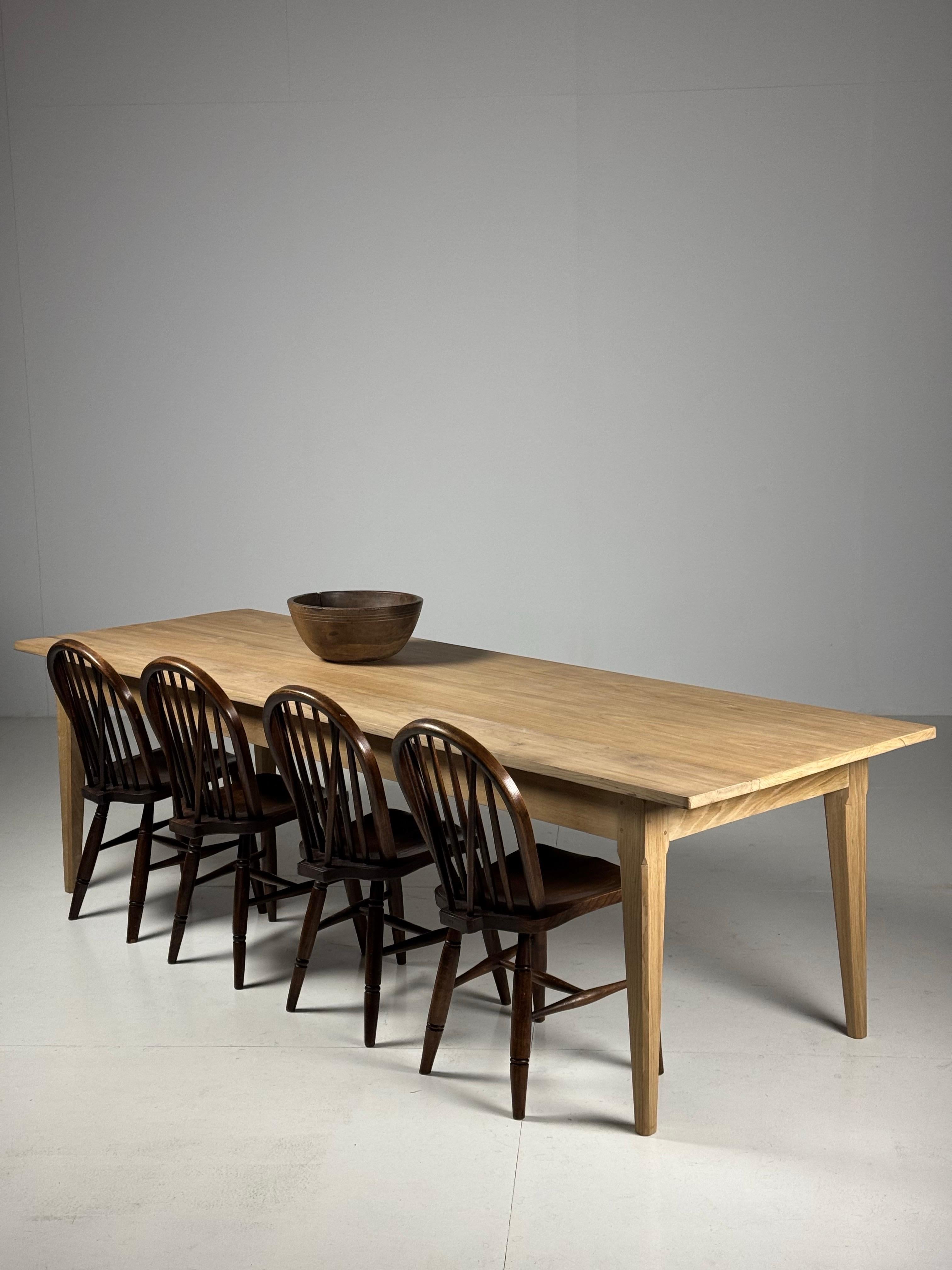 Table à manger de ferme en chêne français 270 cm en vente 11