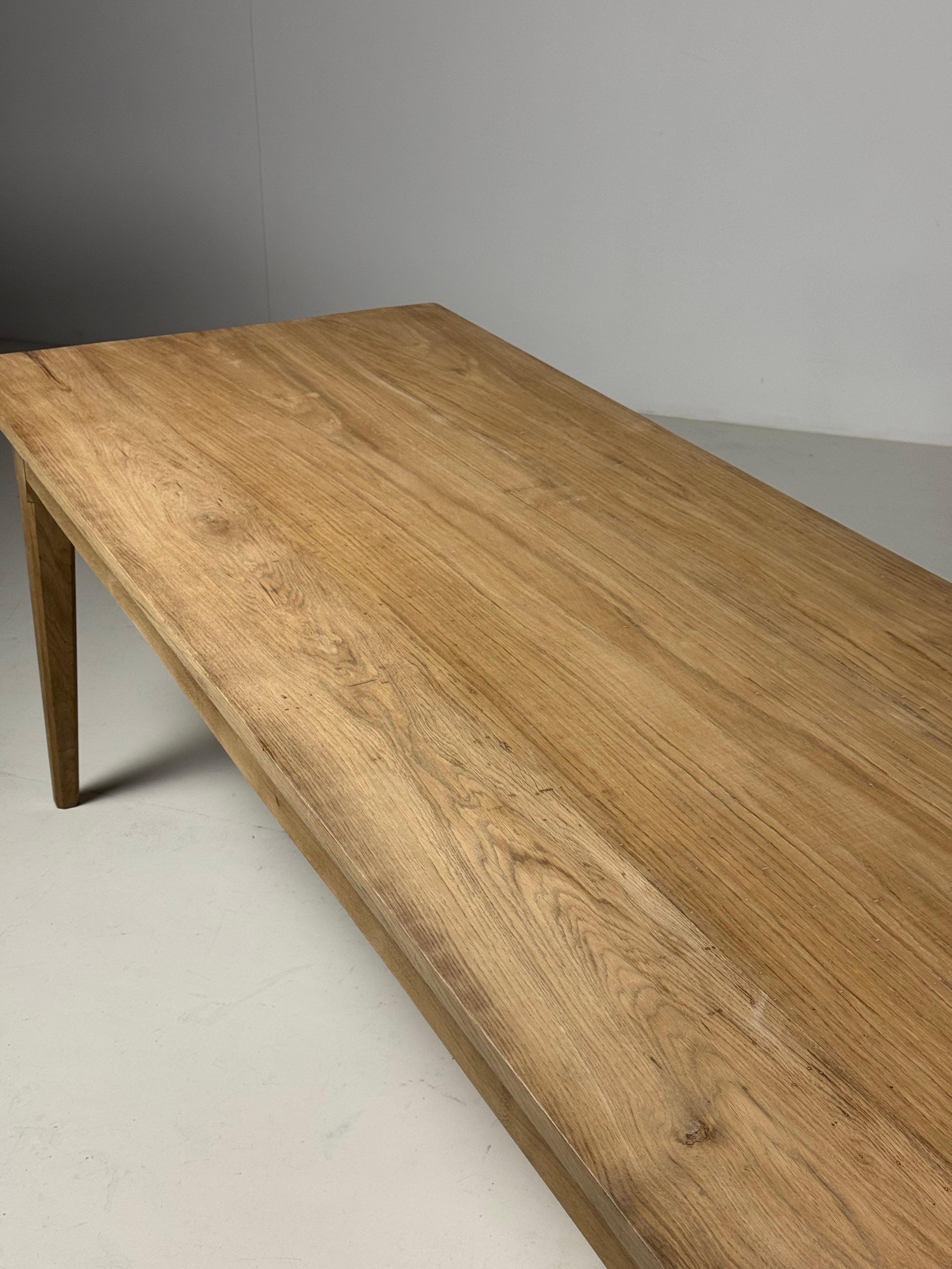 XXIe siècle et contemporain Table à manger de ferme en chêne français 270 cm en vente