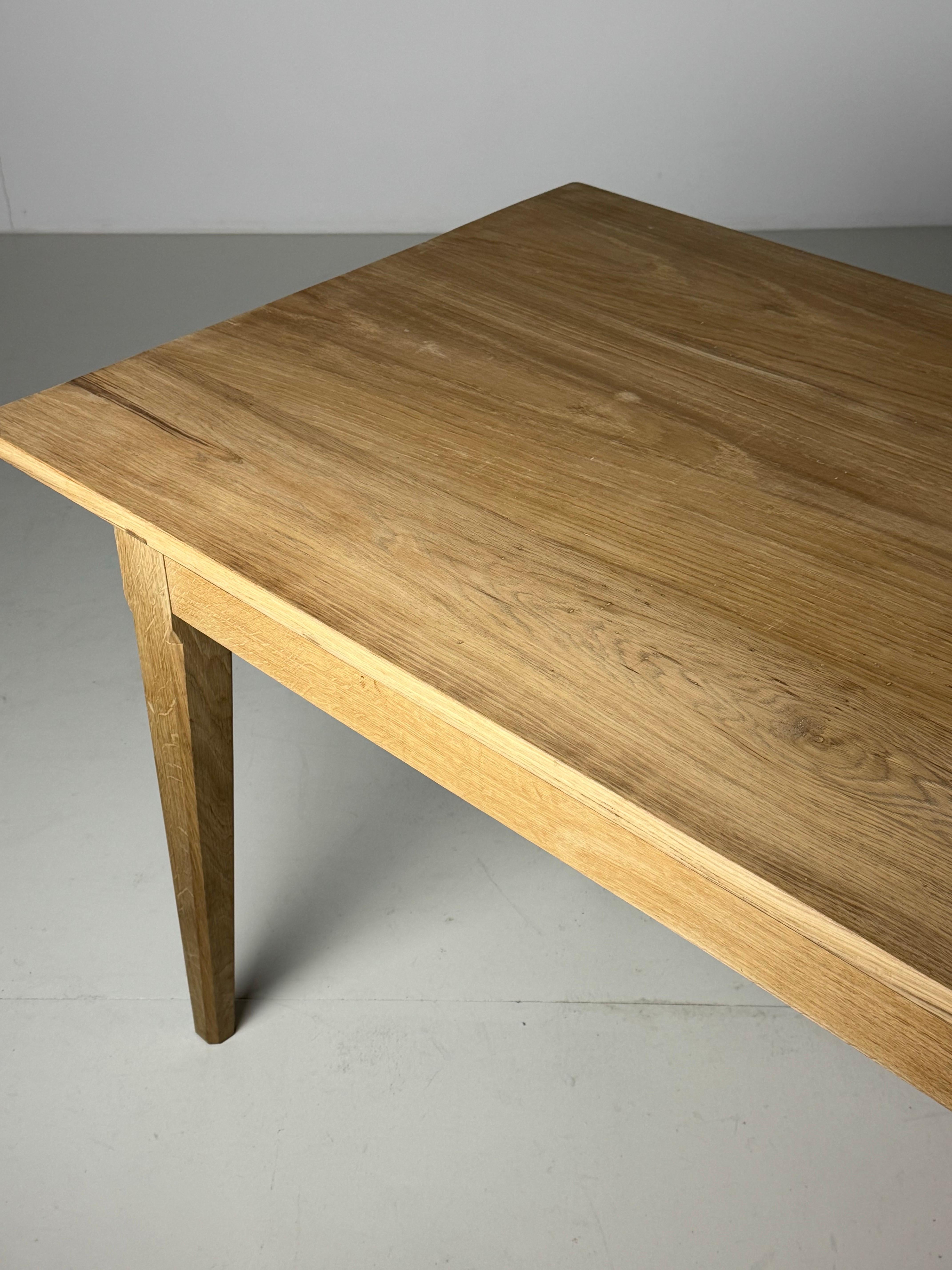 Table à manger de ferme en chêne français 270 cm en vente 4