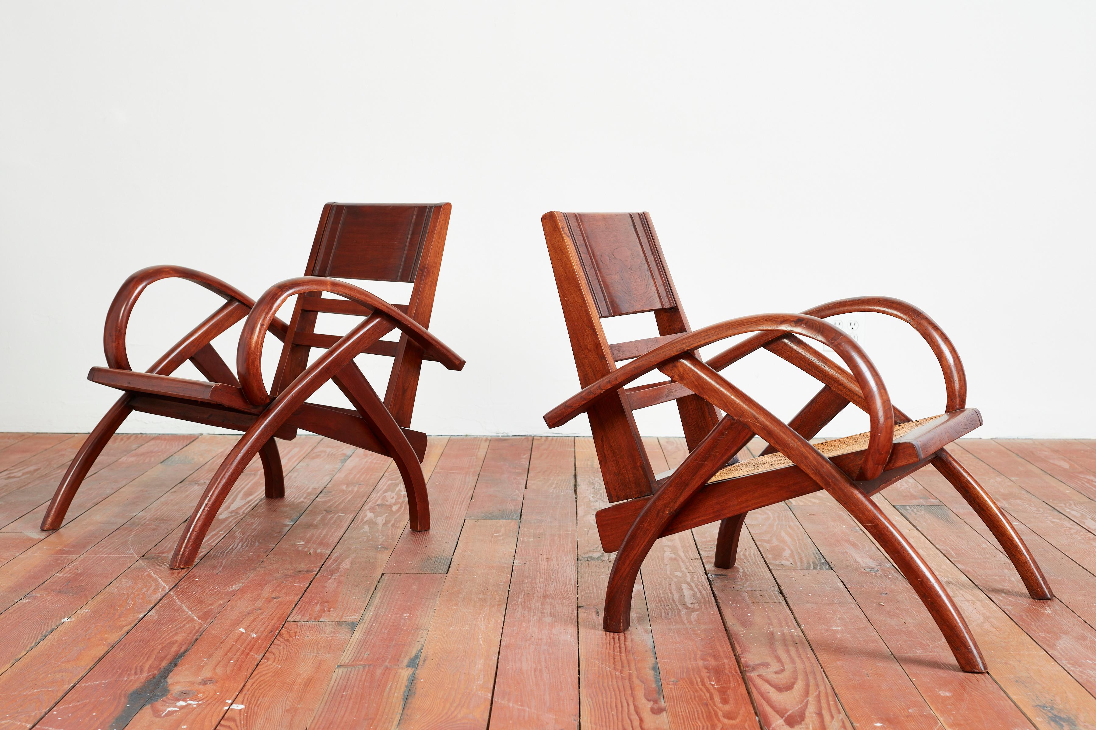 French Oak Folding Chairs In Good Condition For Sale In Beverly Hills, CA