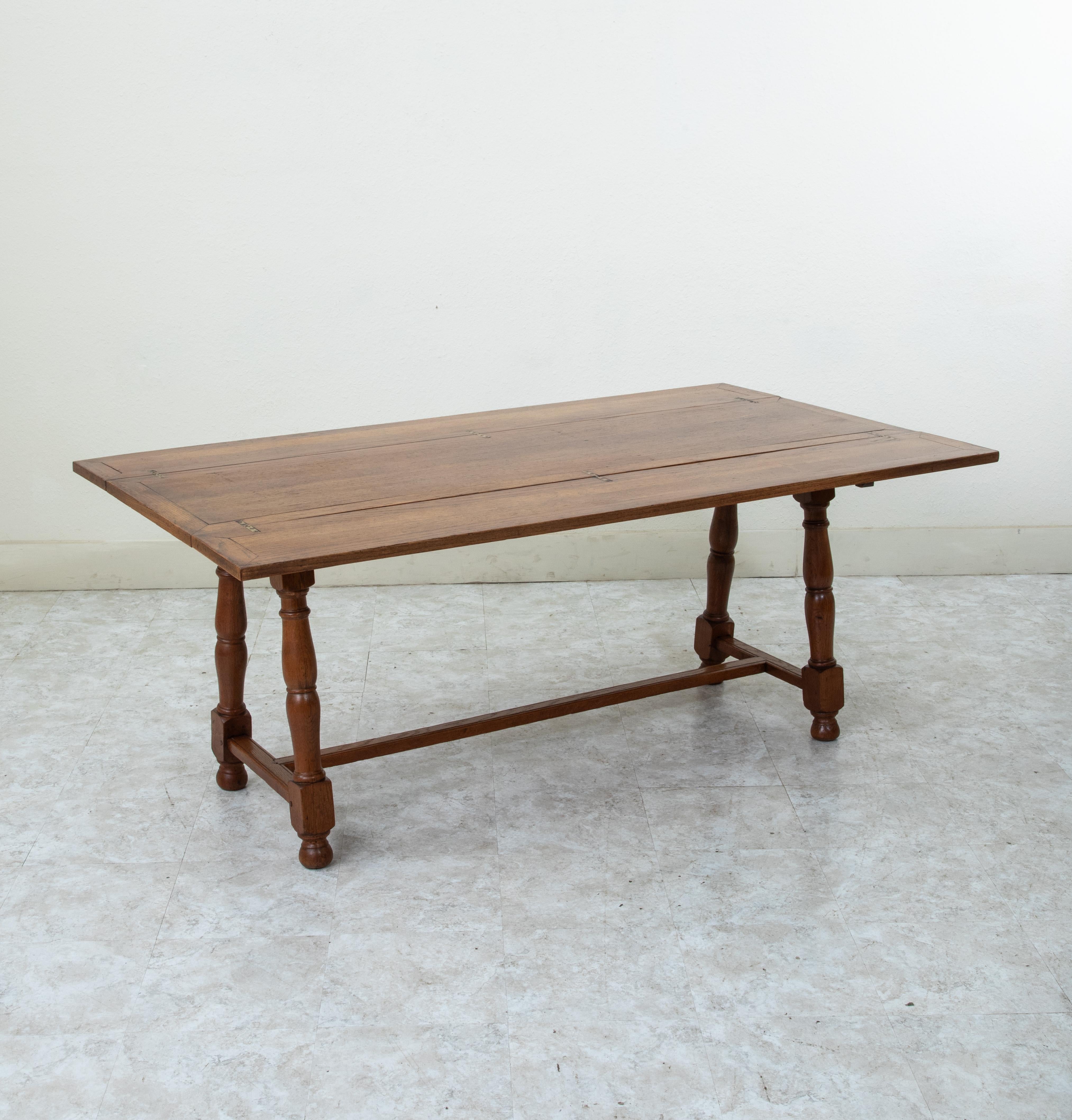 French Oak Folding Hunt Table, Console, Sofa Table, Dining Table, c. 1900 For Sale 6
