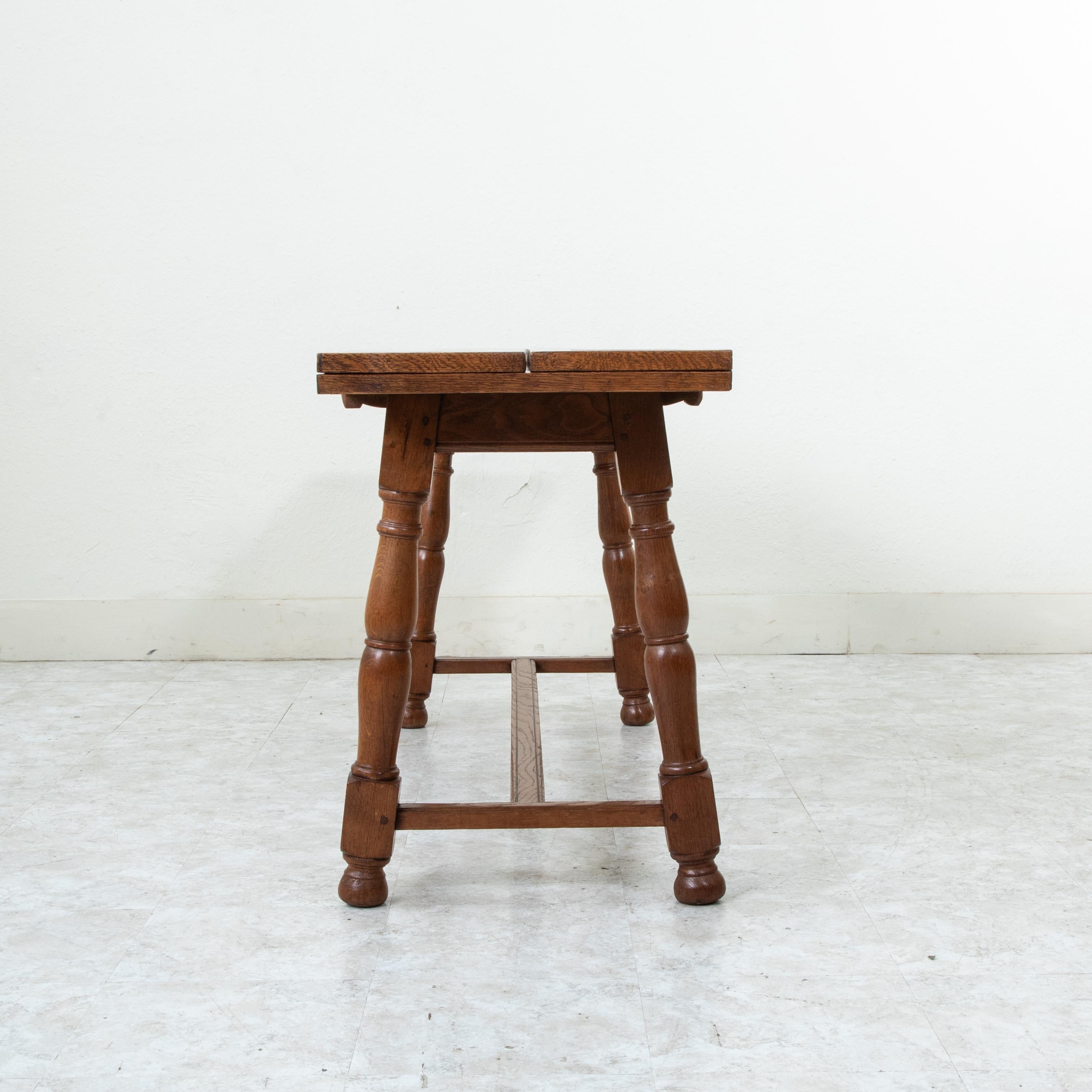 20th Century French Oak Folding Hunt Table, Console, Sofa Table, Dining Table, c. 1900 For Sale