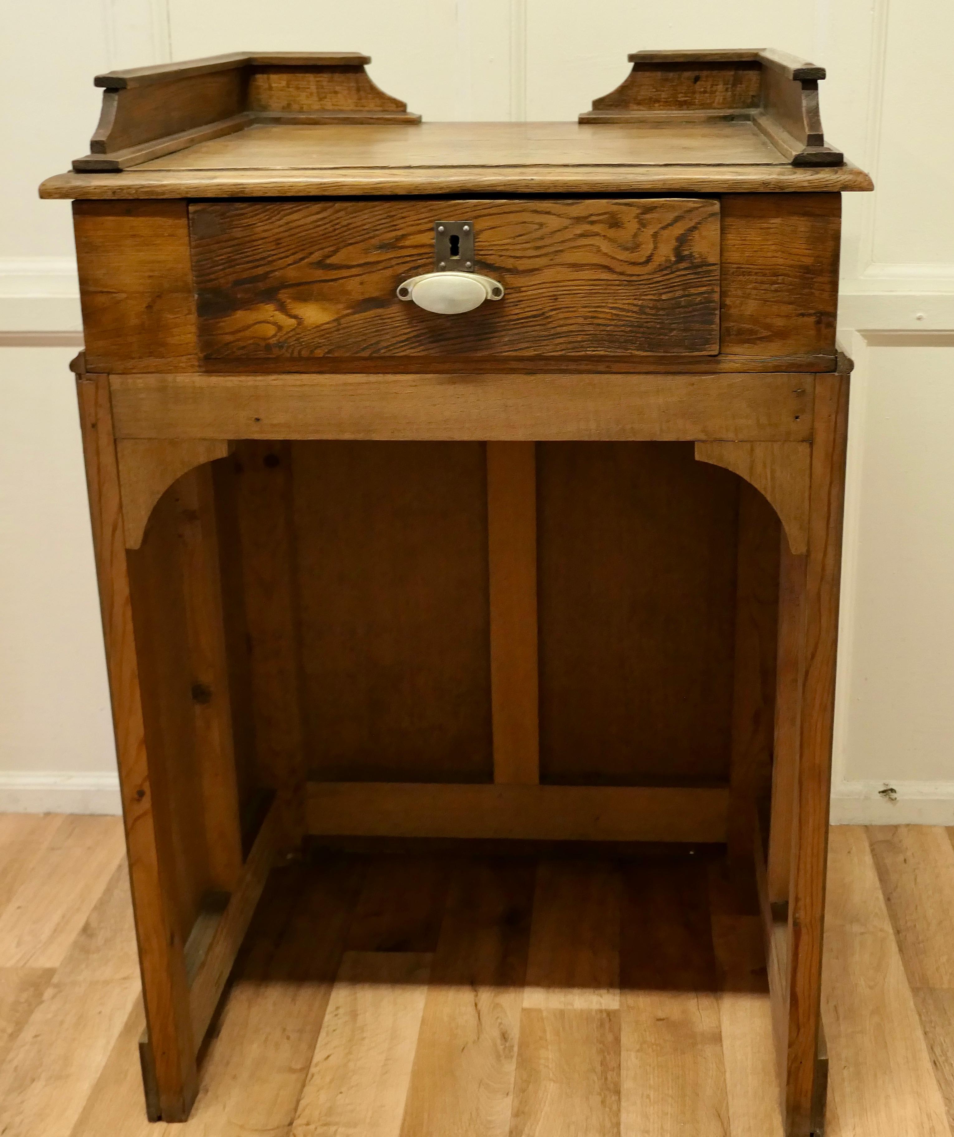 French Oak Hotel Restaurant Reception Hostess Greeting Station, Greeter 2