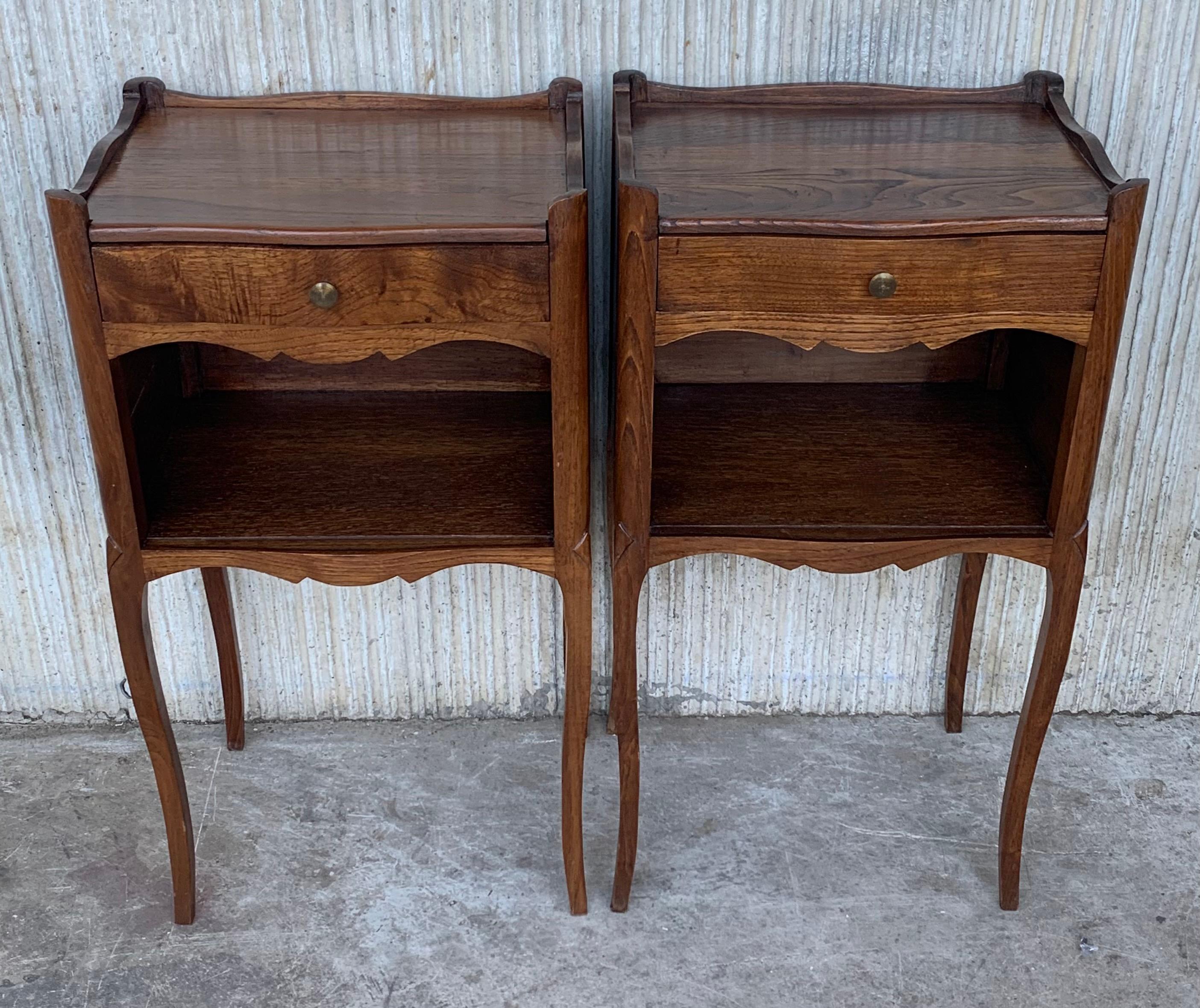 Louis XVI French Oak Pair of Nightstands with One Drawer and Open Shelf, Cabinet, 1890s