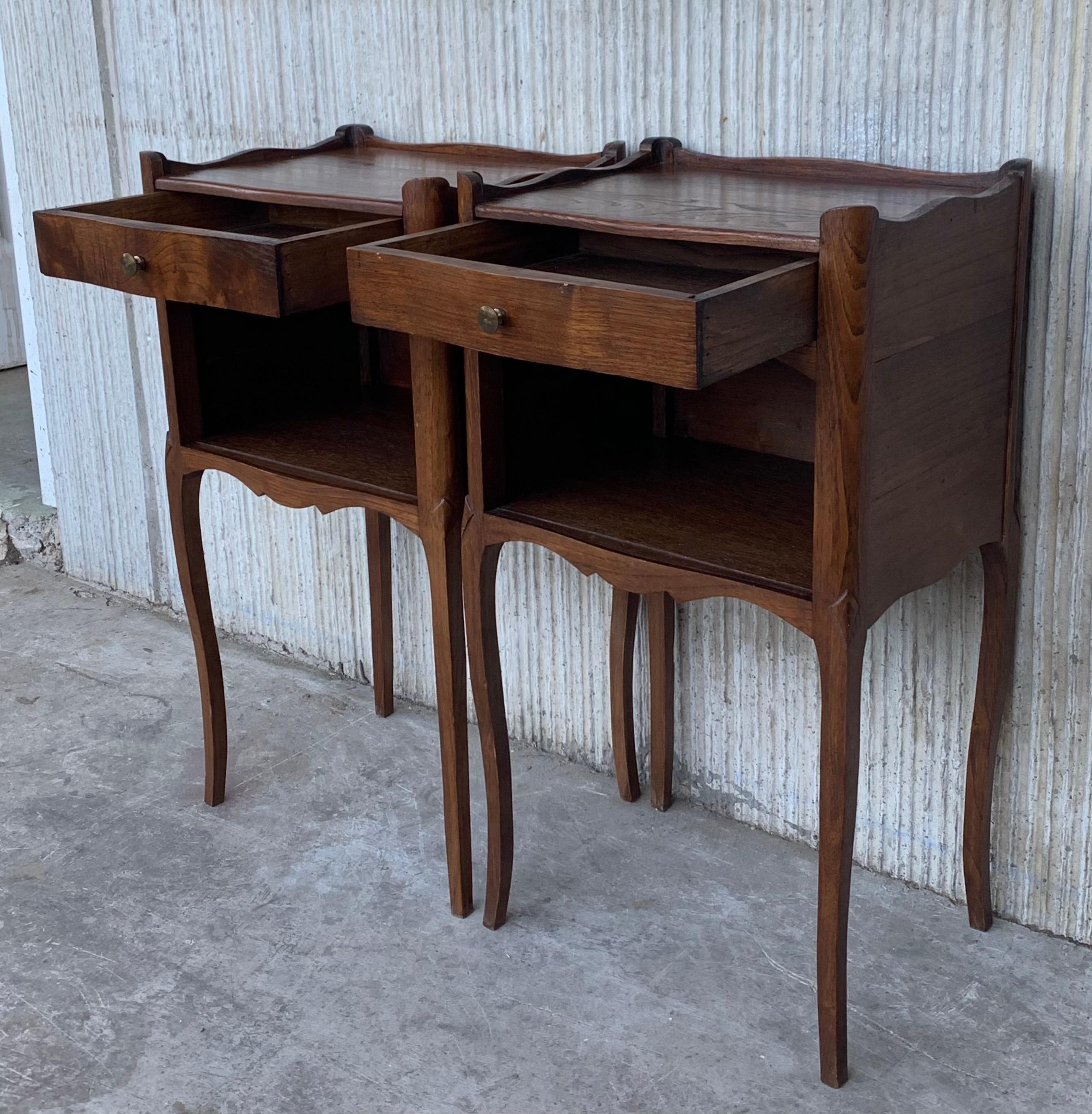French Oak Pair of Nightstands with One Drawer and Open Shelf, Cabinet, 1890s 2