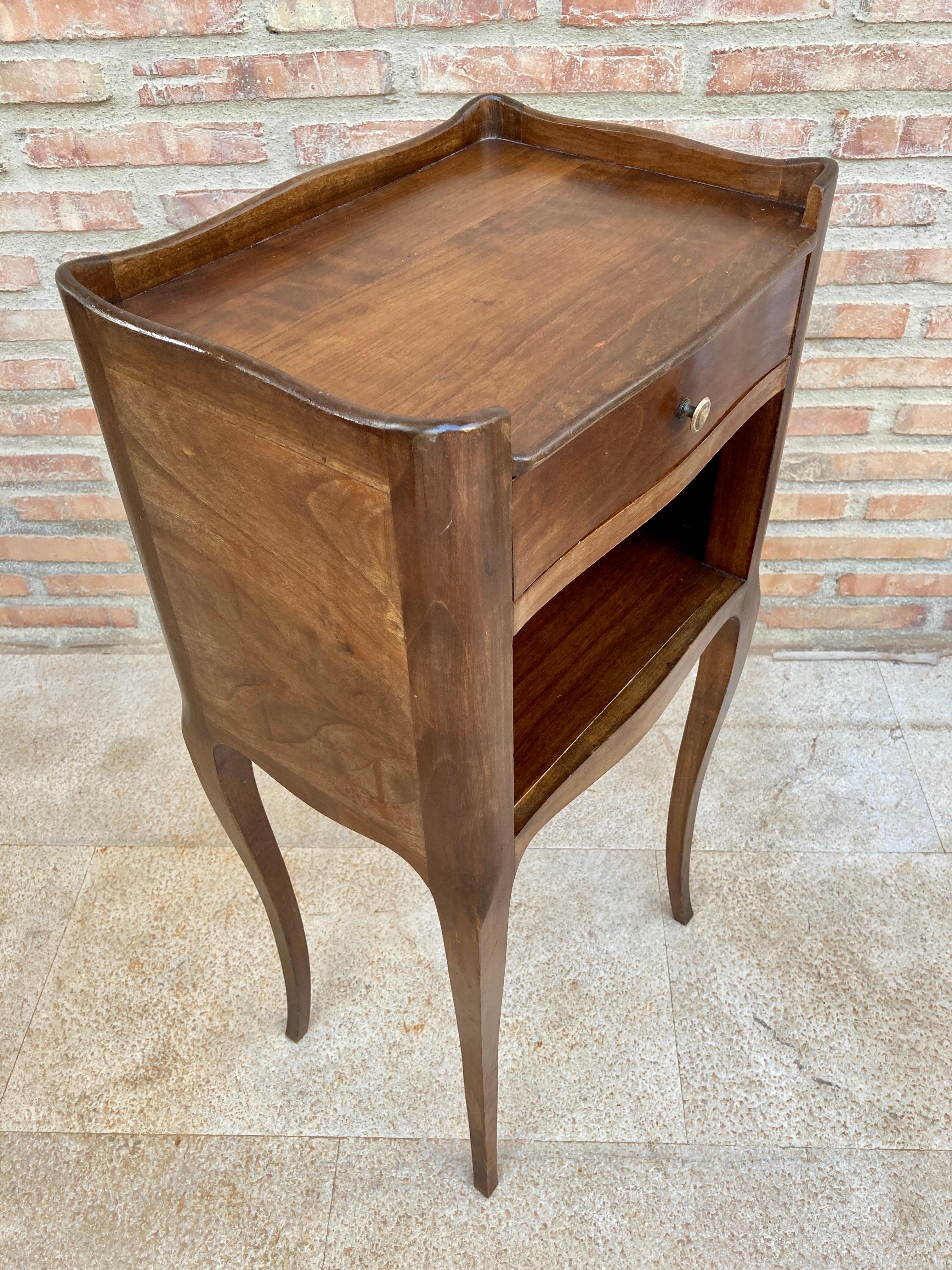 French Oak Pair of Nightstands with One Drawer and Open Shelf, Cabinet, 1890s 3