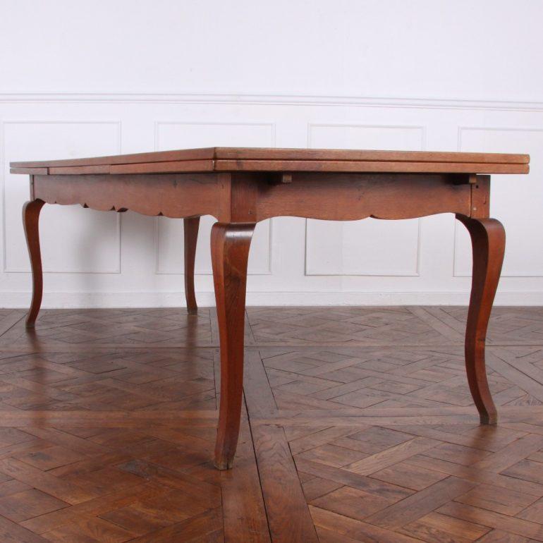 French Oak Parquet-Top Drawleaf Table In Good Condition In Vancouver, British Columbia