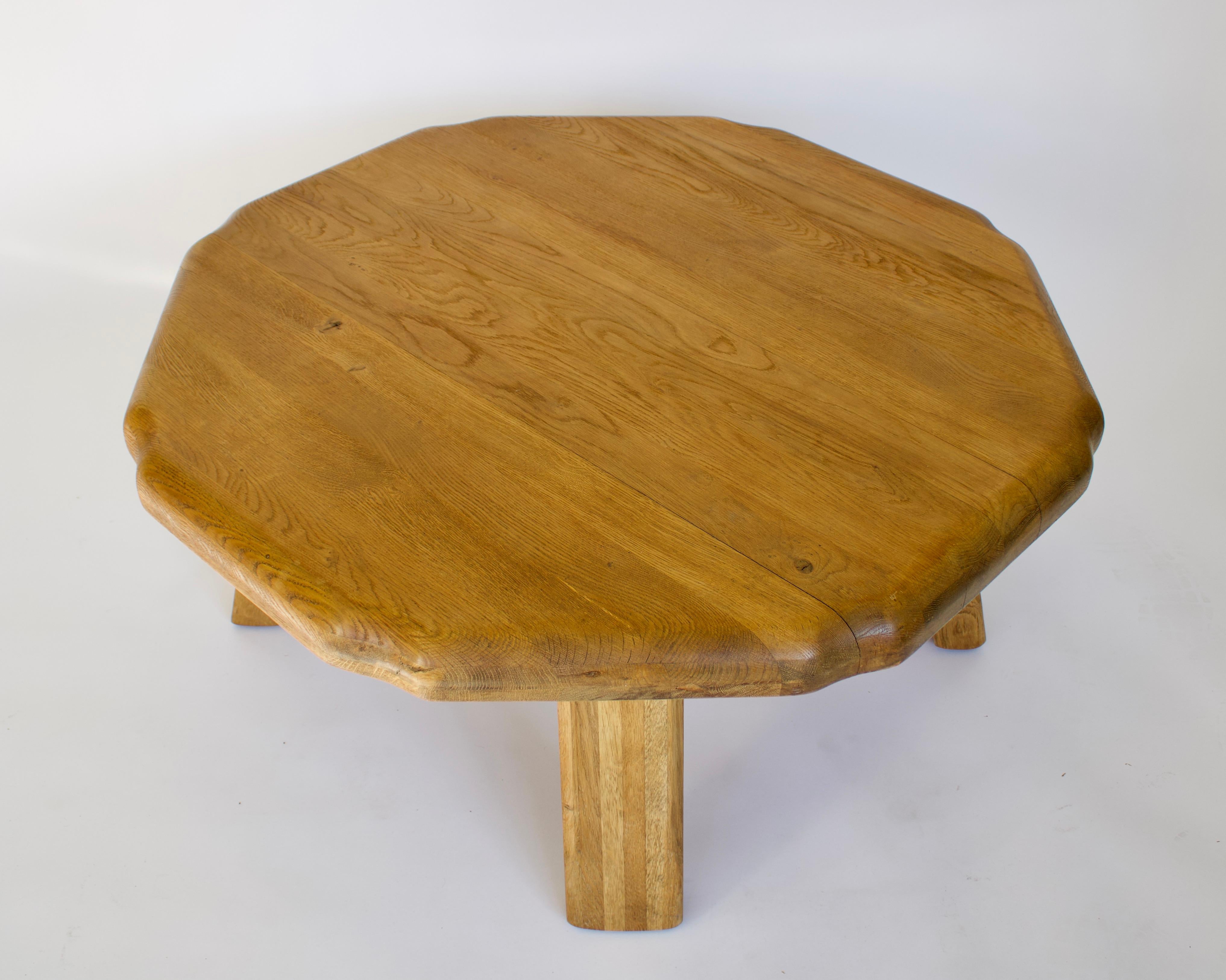 French Oak Round Sculpted Free Form Edge Brutalist Coffee Table, circa 1960 6