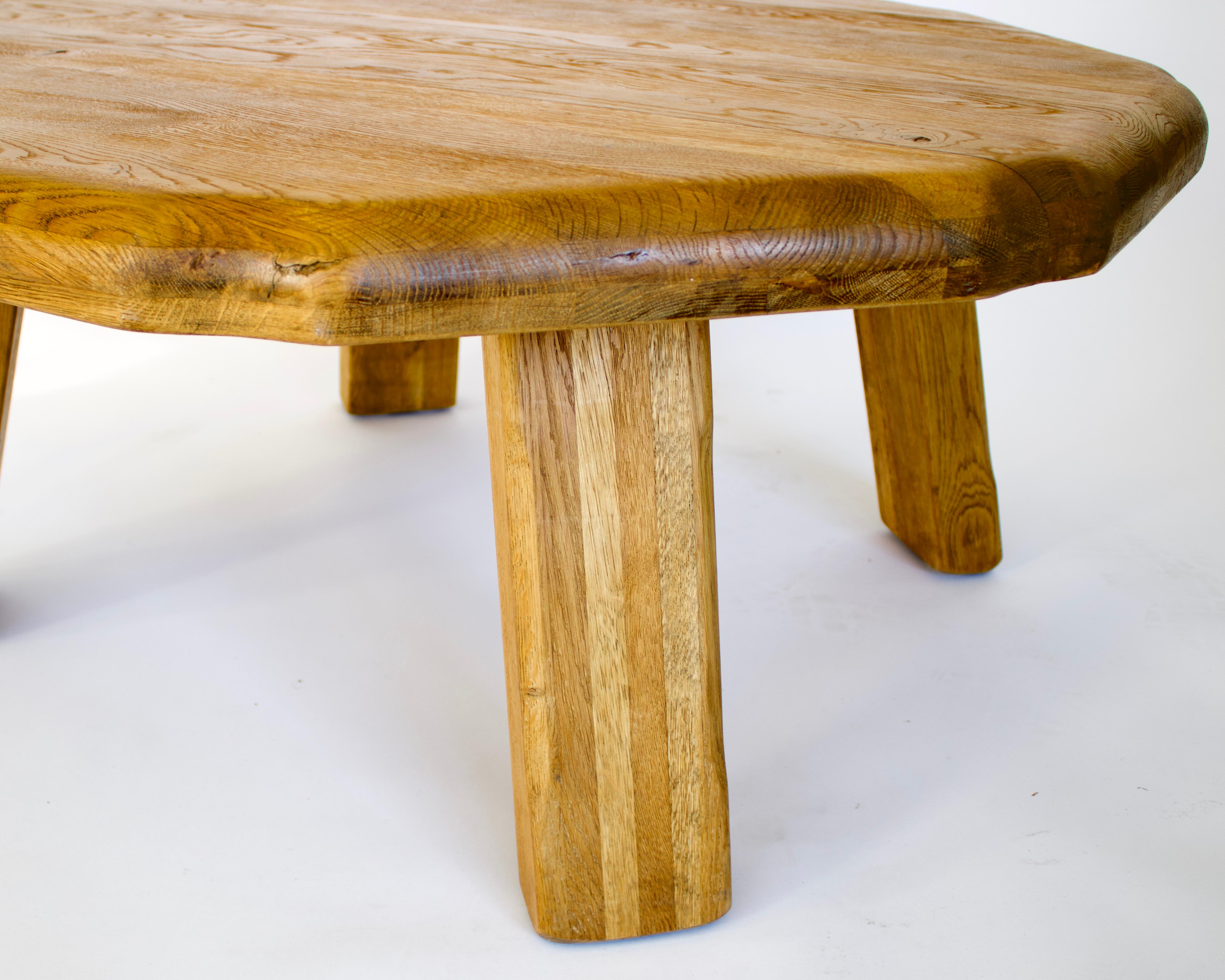 French Oak Round Sculpted Free Form Edge Brutalist Coffee Table, circa 1960 11