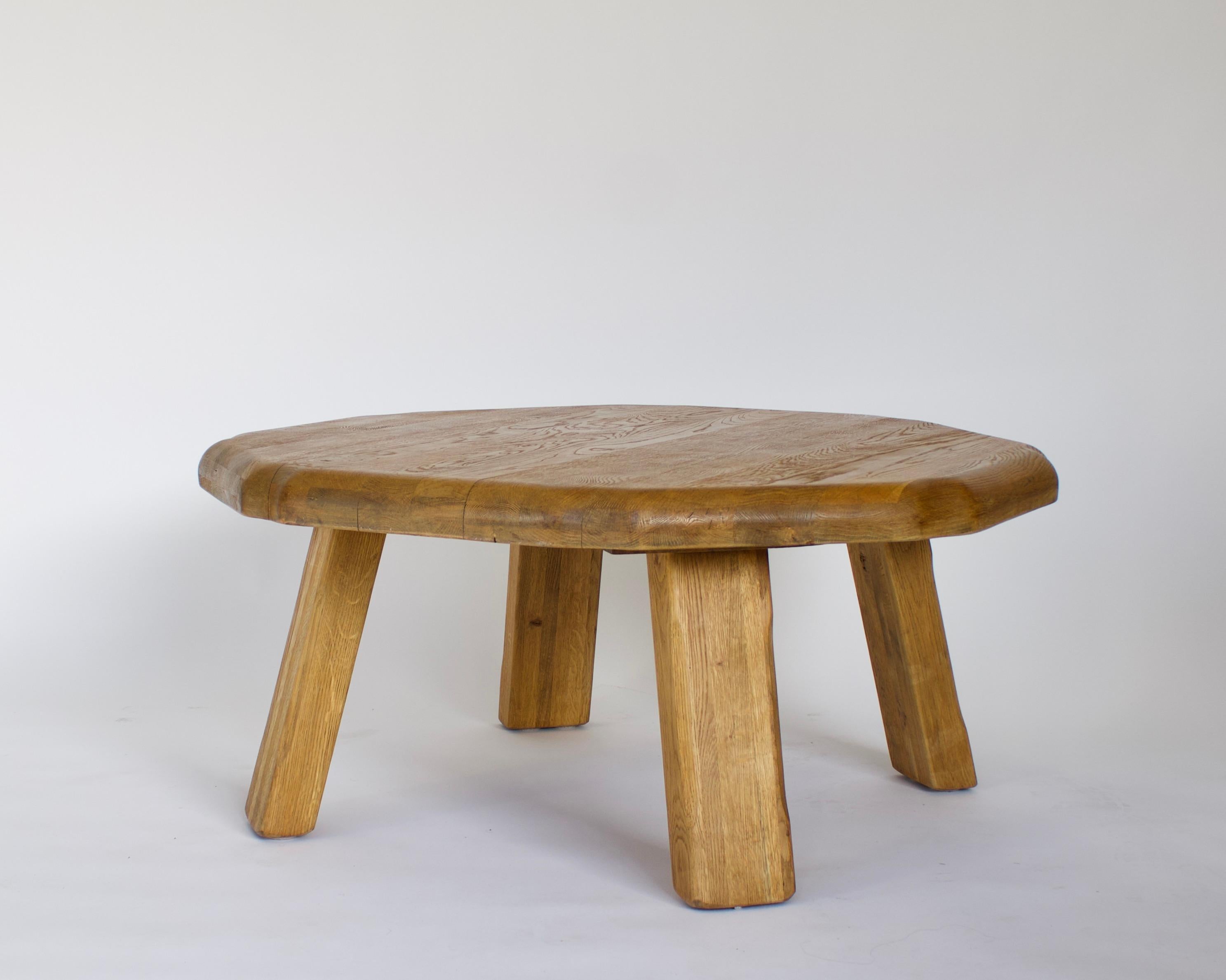 French Oak Round Sculpted Free Form Edge Brutalist Coffee Table, circa 1960 3