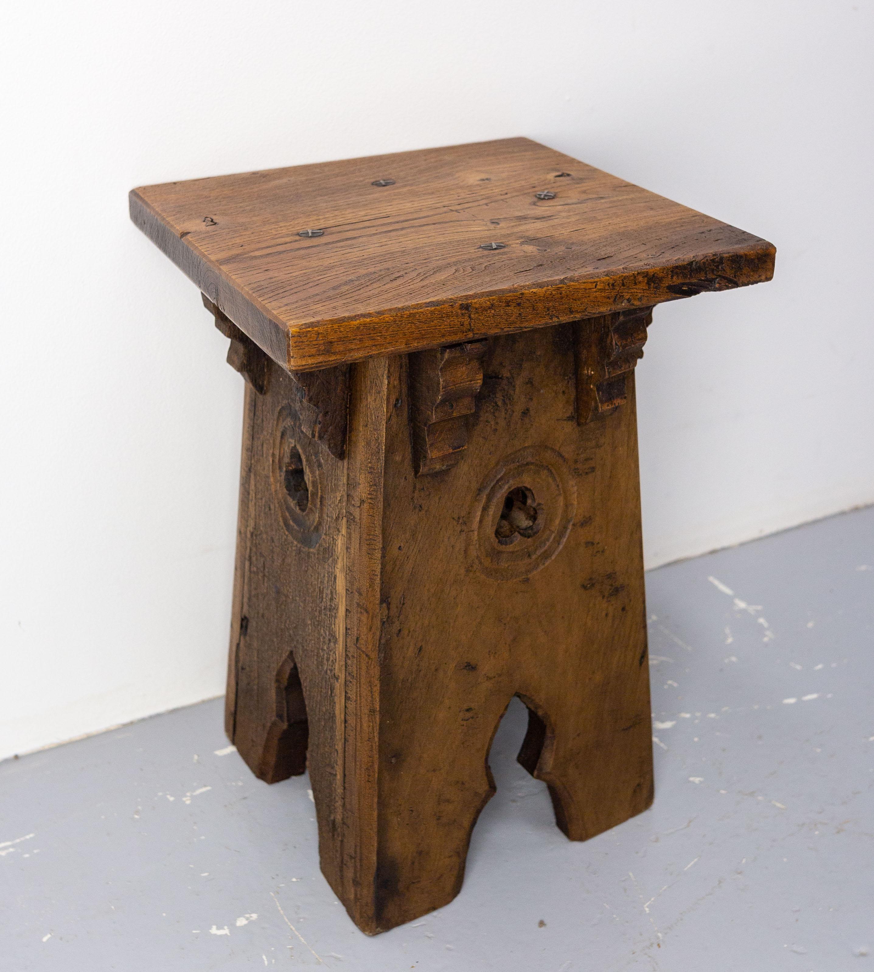 French Oak Side Stool Neo Gothic Style, circa 1920 In Good Condition In Labrit, Landes