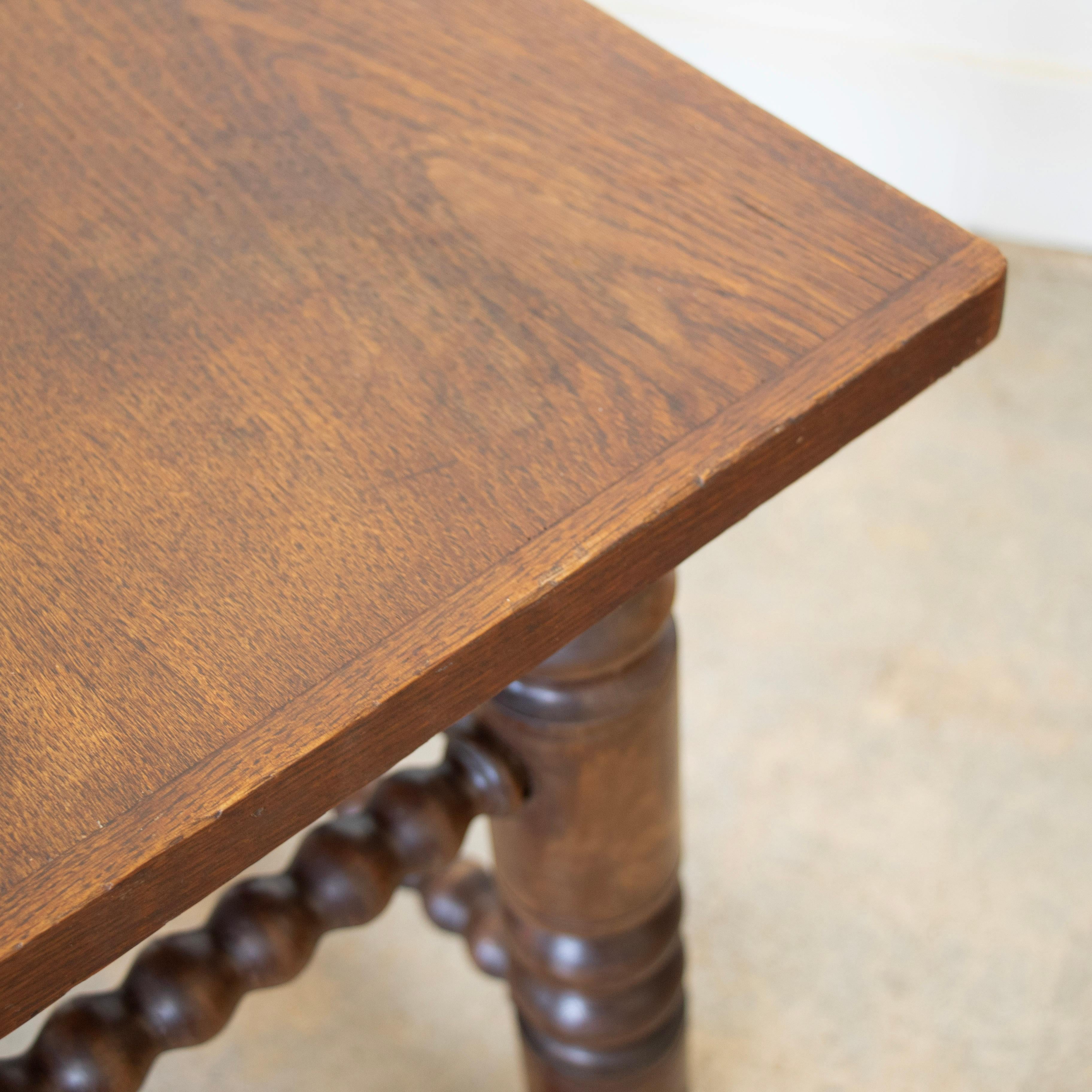 Table basse française dans le style de Charles Dudouyt en vente 2