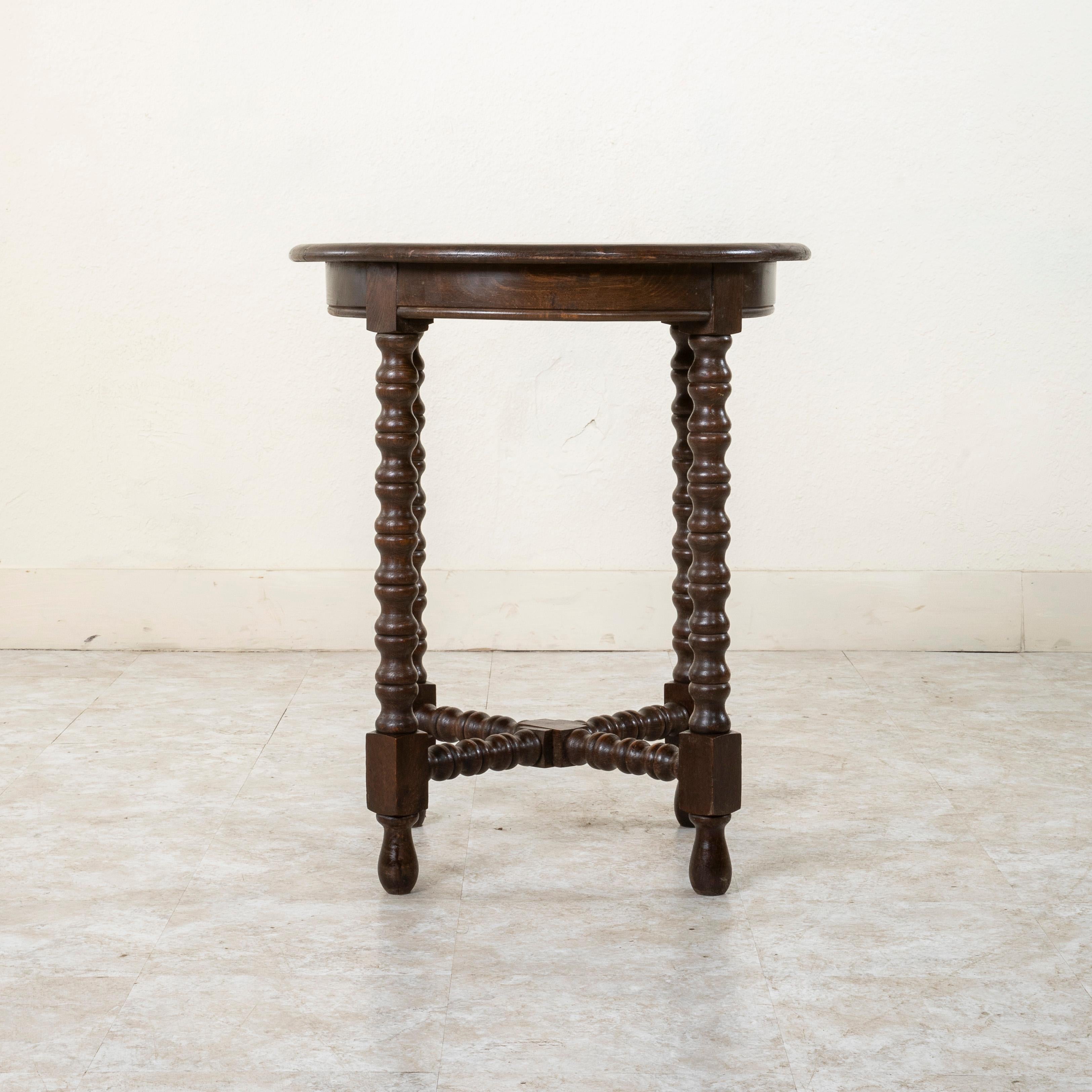 French Oak Side Table or End Table with Turned Legs, C. 1900 In Good Condition In Fayetteville, AR
