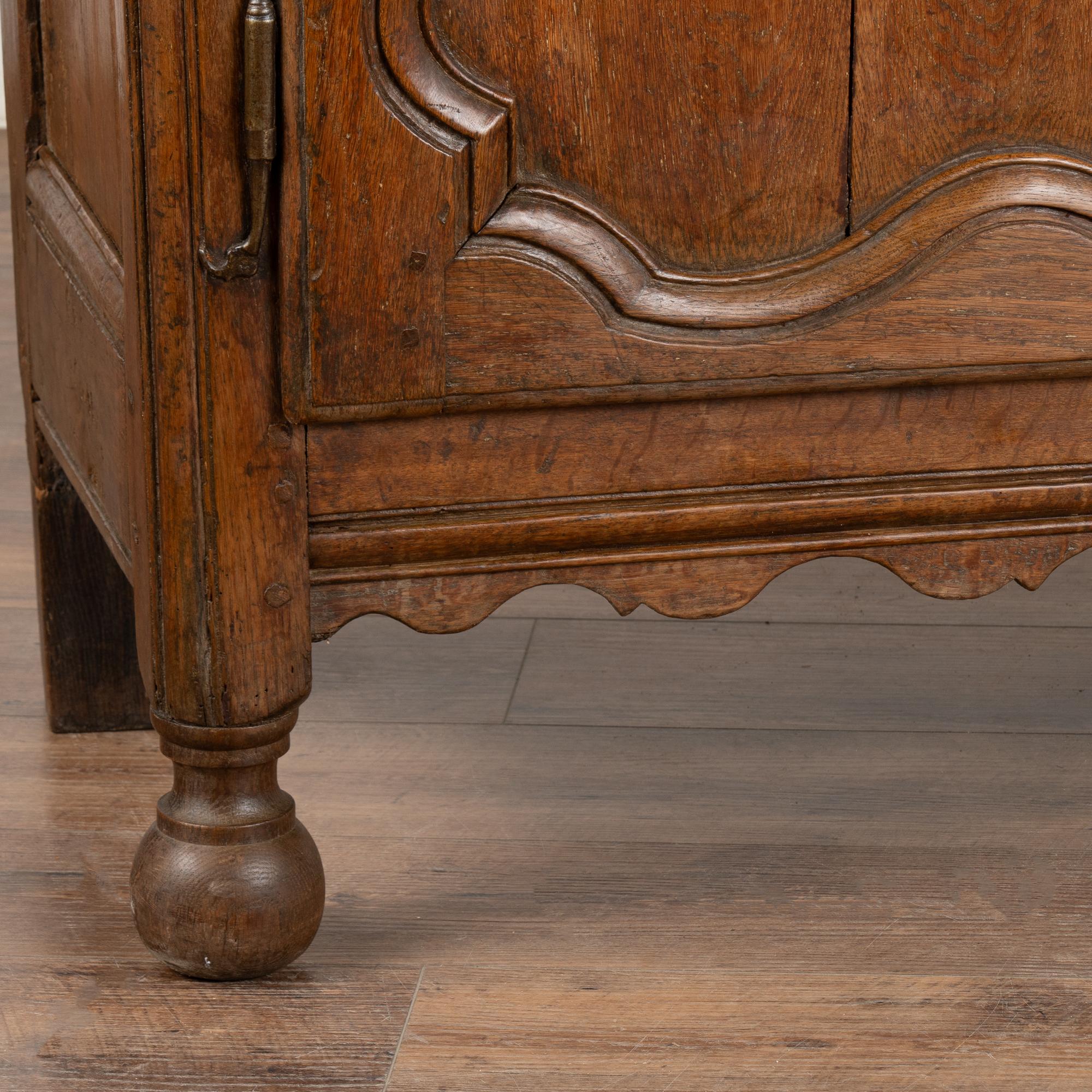 French Oak Sideboard Buffet, circa 1800-20 4