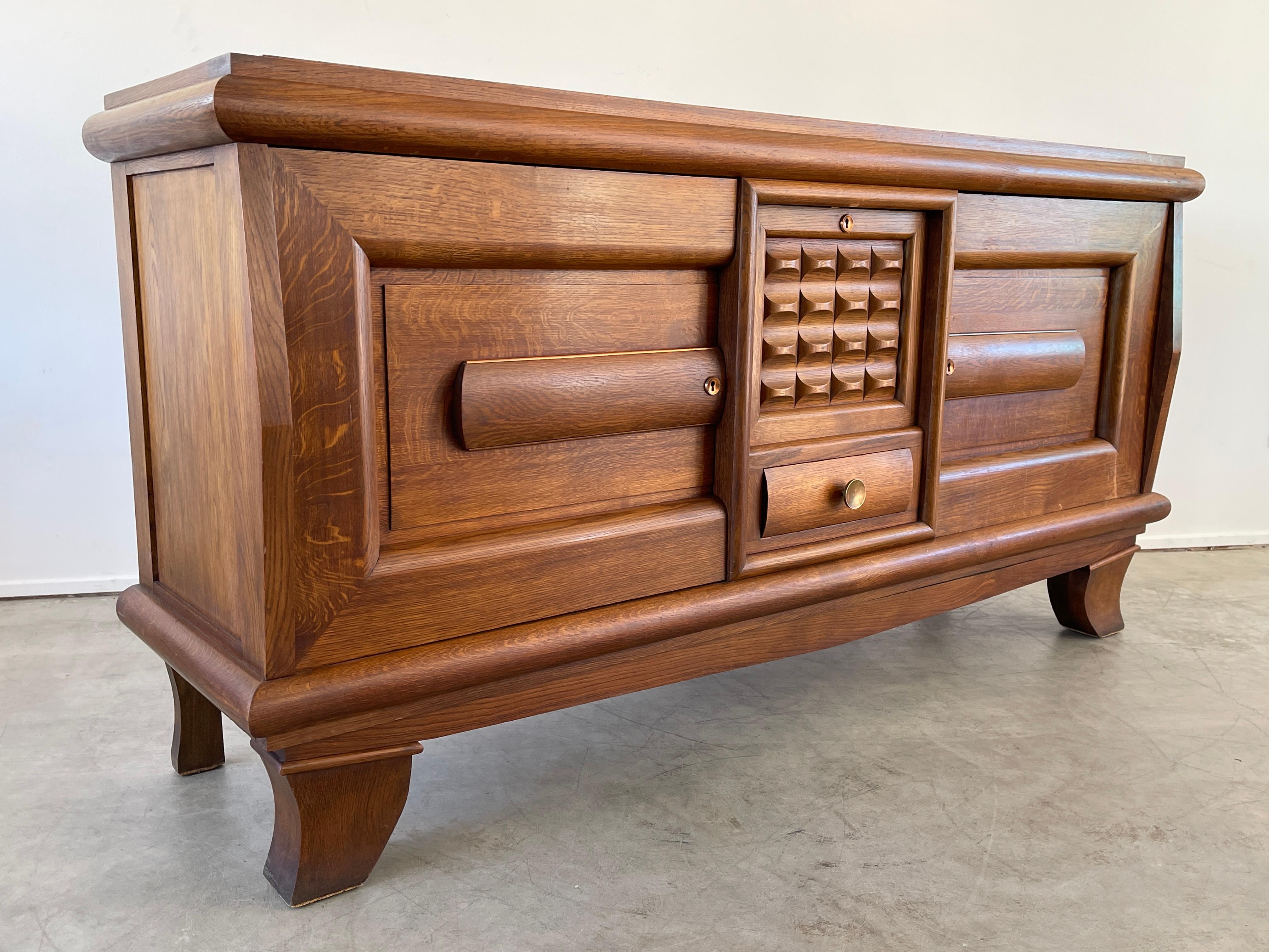 French Oak Sideboard In Good Condition For Sale In Beverly Hills, CA