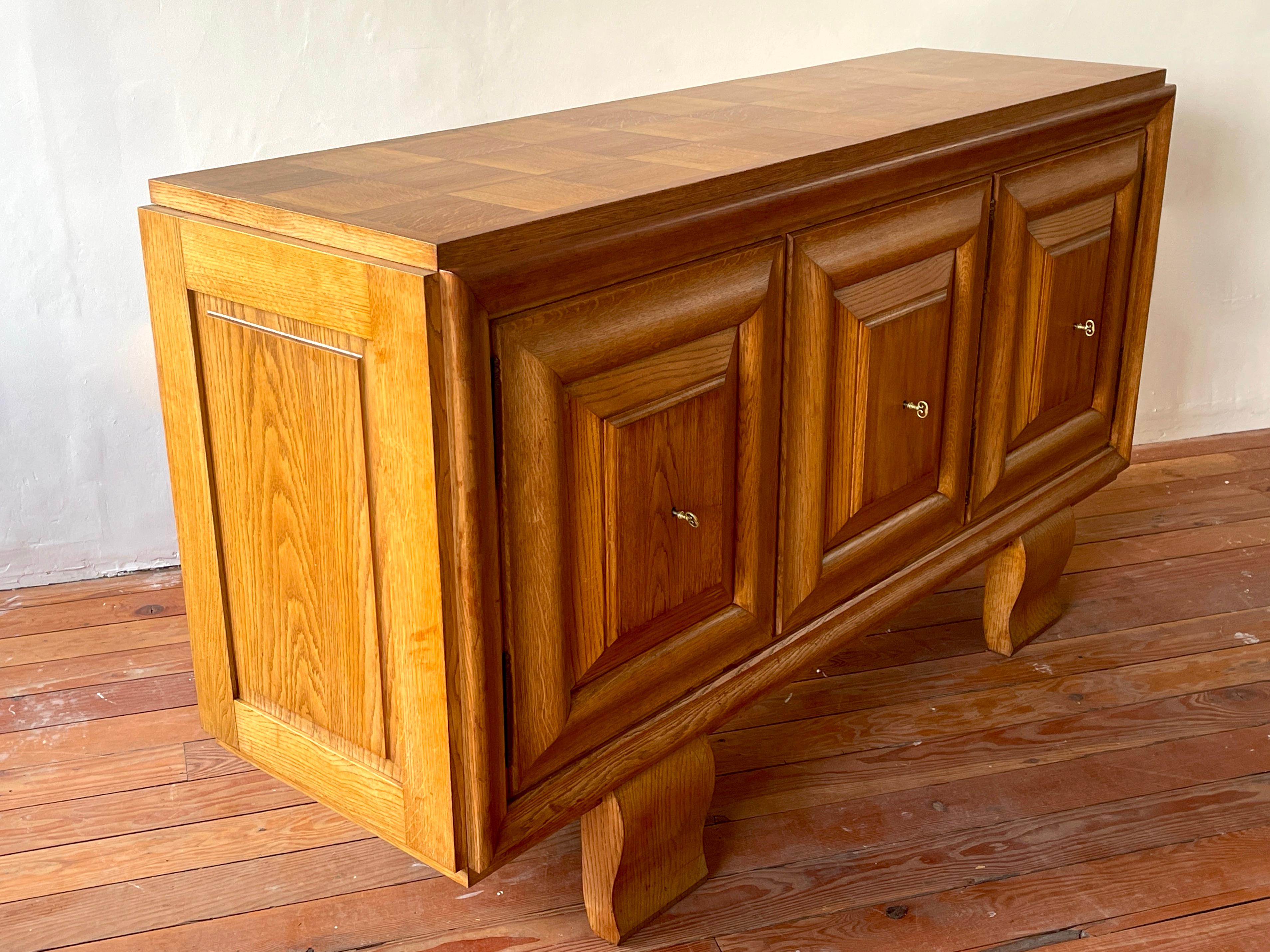 French Oak Sideboard In Good Condition In Beverly Hills, CA