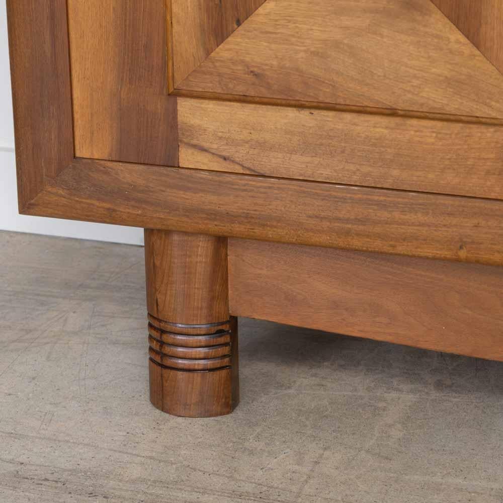 French Oak Sideboard in the style of Charles Dudouyt en vente 11