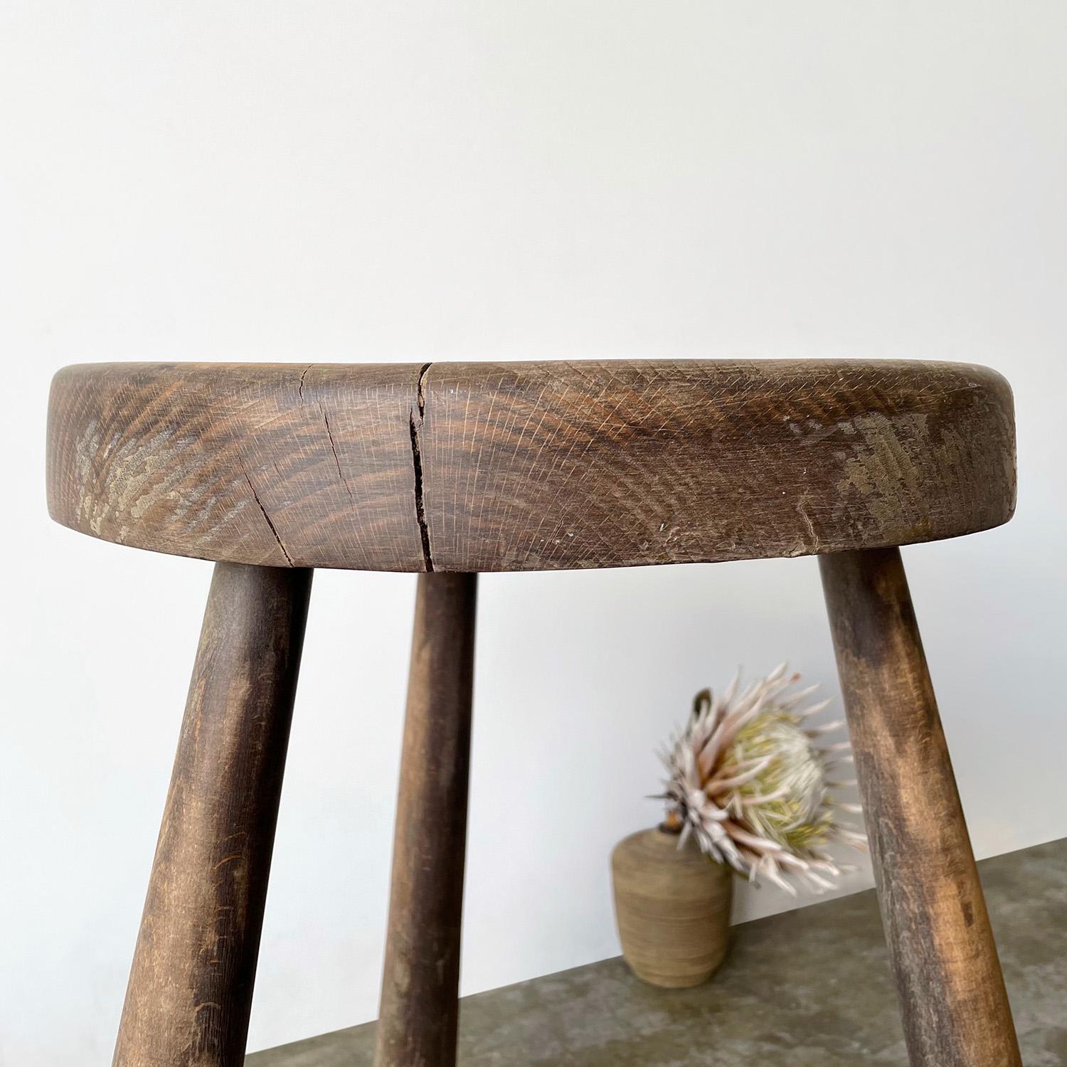French Oak Tripod Side Table in the style of Perriand For Sale 2
