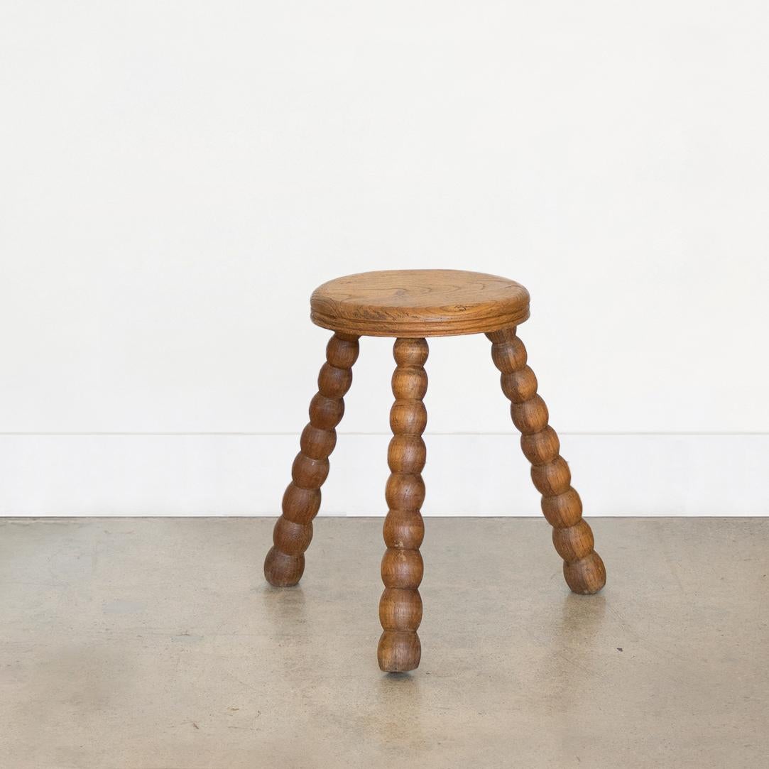 French Oak Tripod Stool In Good Condition In Los Angeles, CA