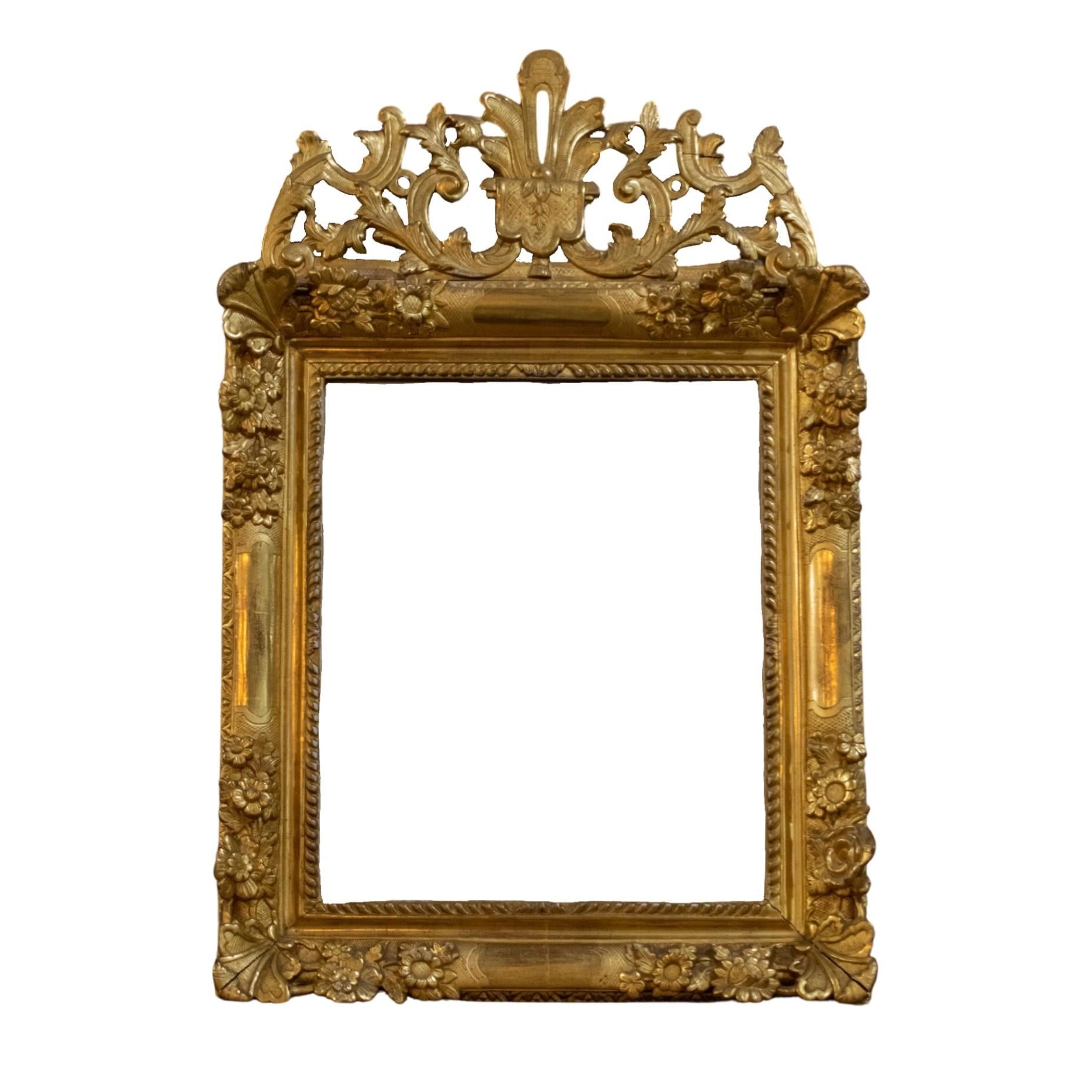 French Oakwood Framed Mirror In Good Condition For Sale In Dallas, TX