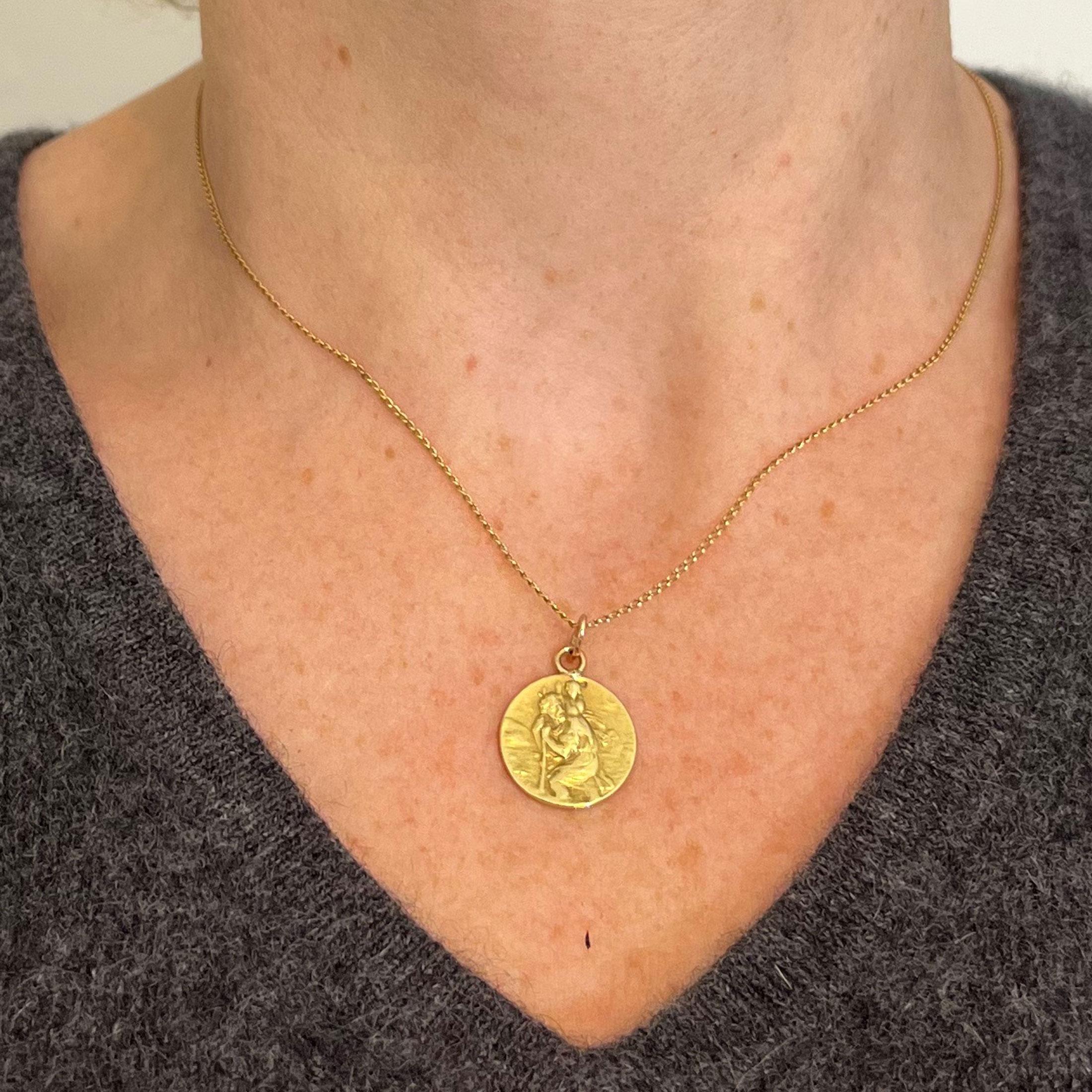Médaille française OBC Saint Christopher Lightning Strike en or jaune 18 carats Unisexe en vente