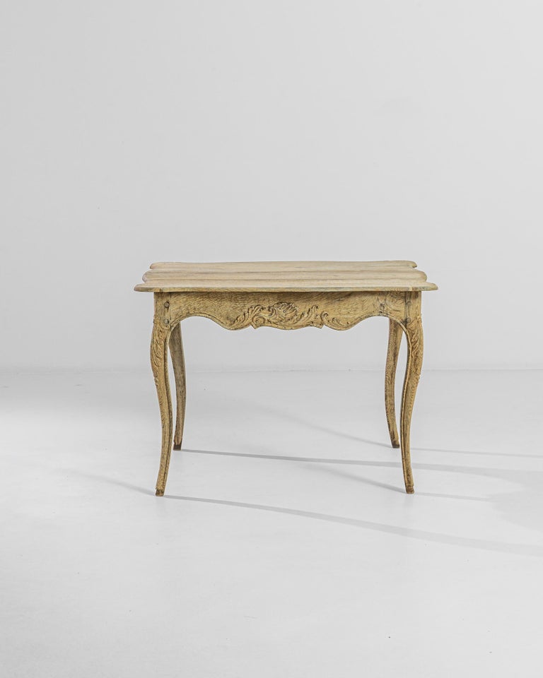 French Occasional Cabriole Leg Table For Sale at 1stDibs