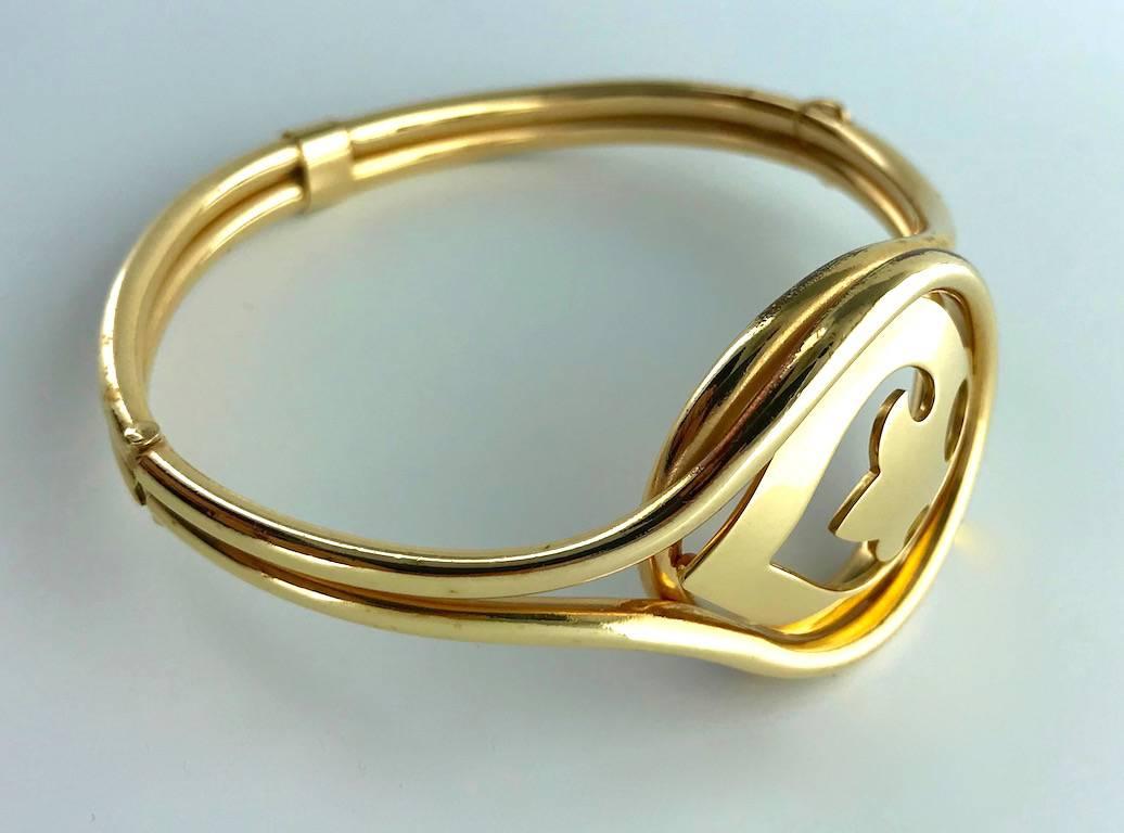 Women's or Men's French O.J. Perrin Yellow Gold Heart Shape Bracelet Bangle