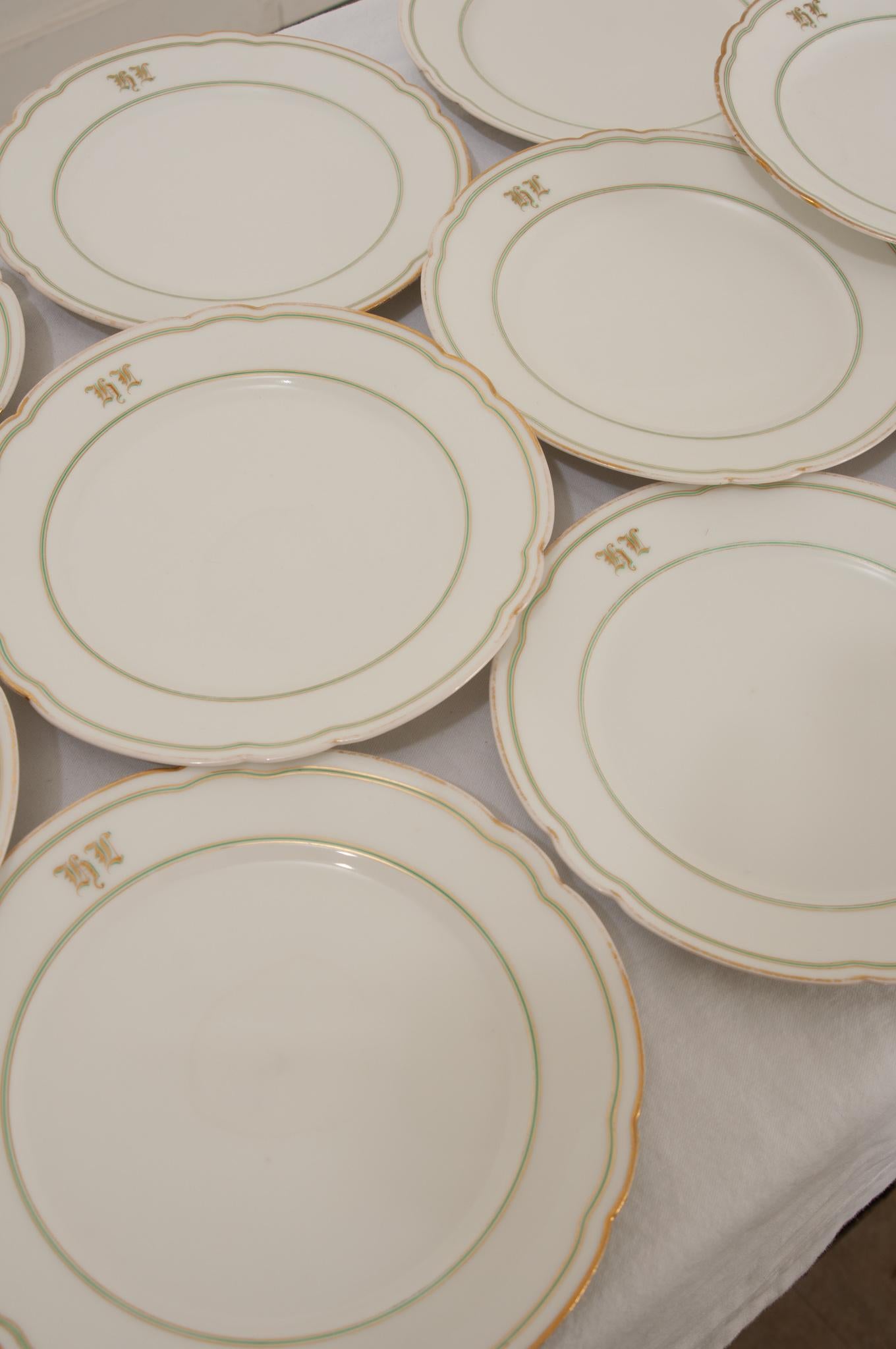 French Old Paris “KL” 16 Piece Service For Sale 1