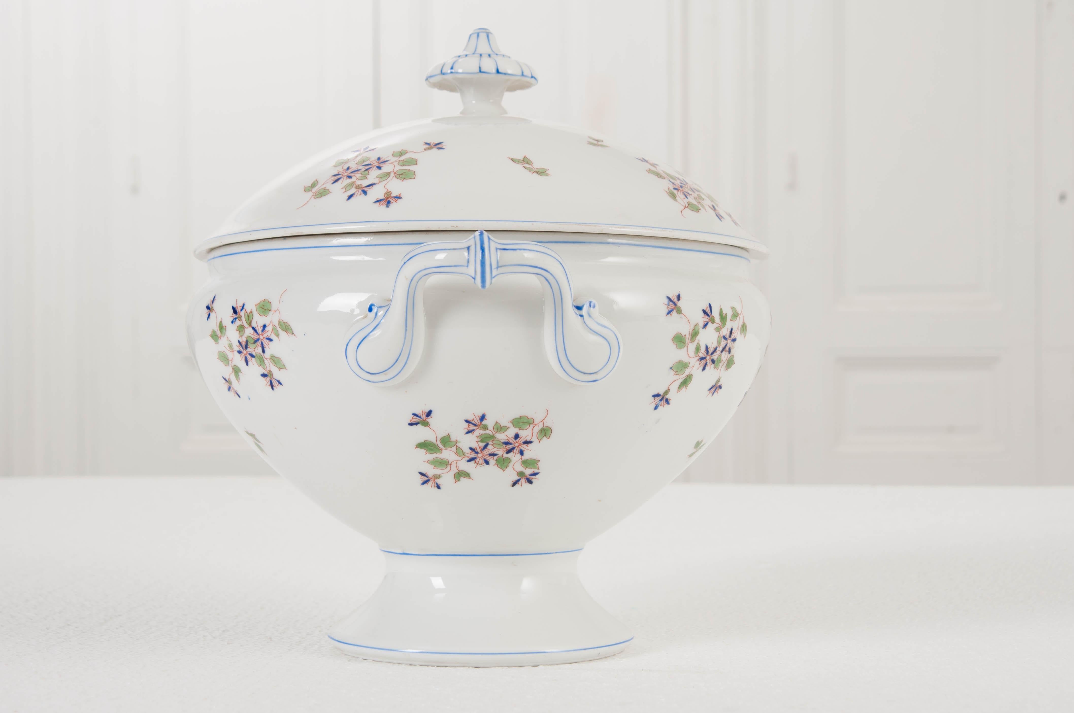 French Old Paris Porcelain “Cornflower” Pattern Tureen 1