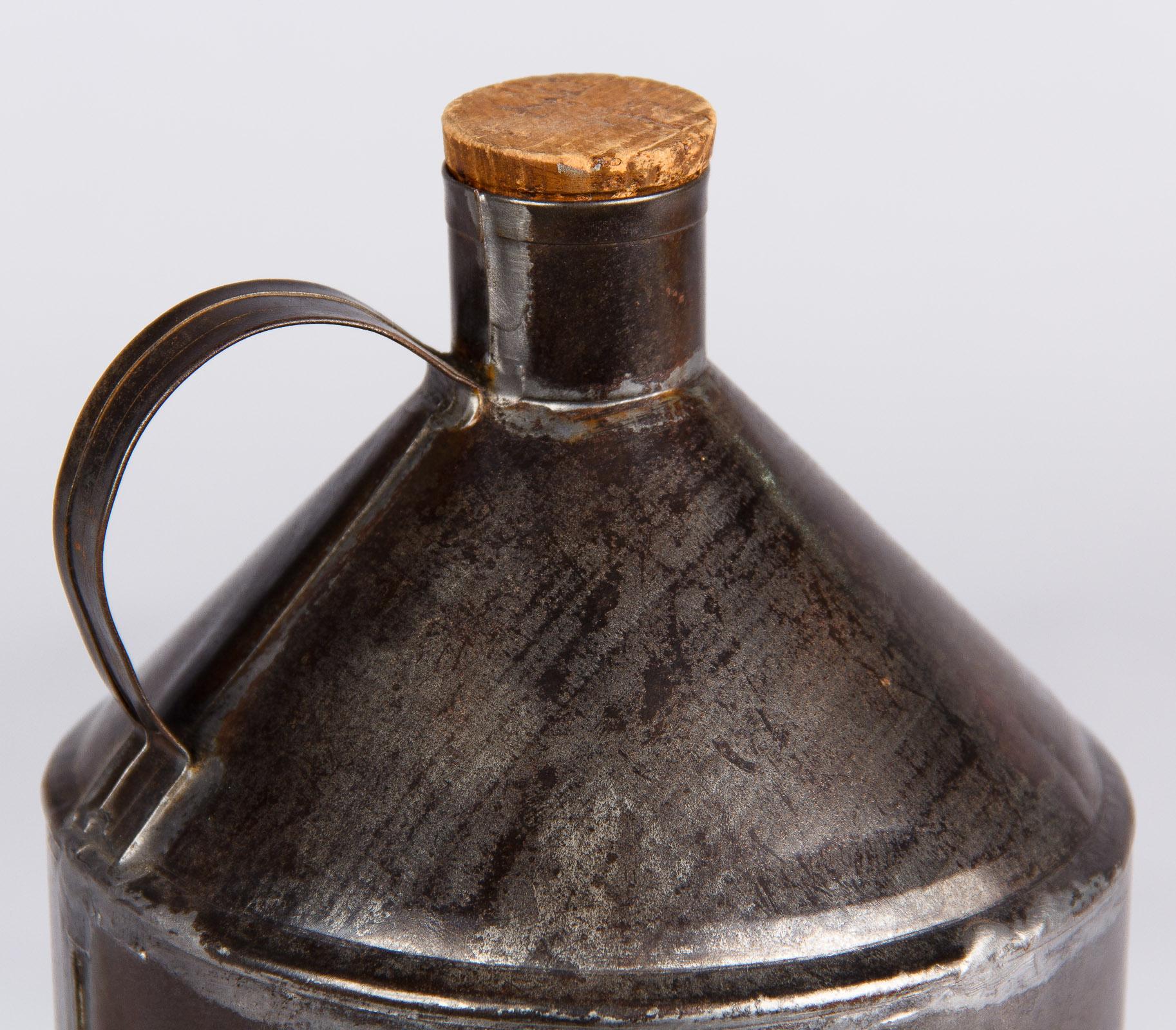 metal olive oil can