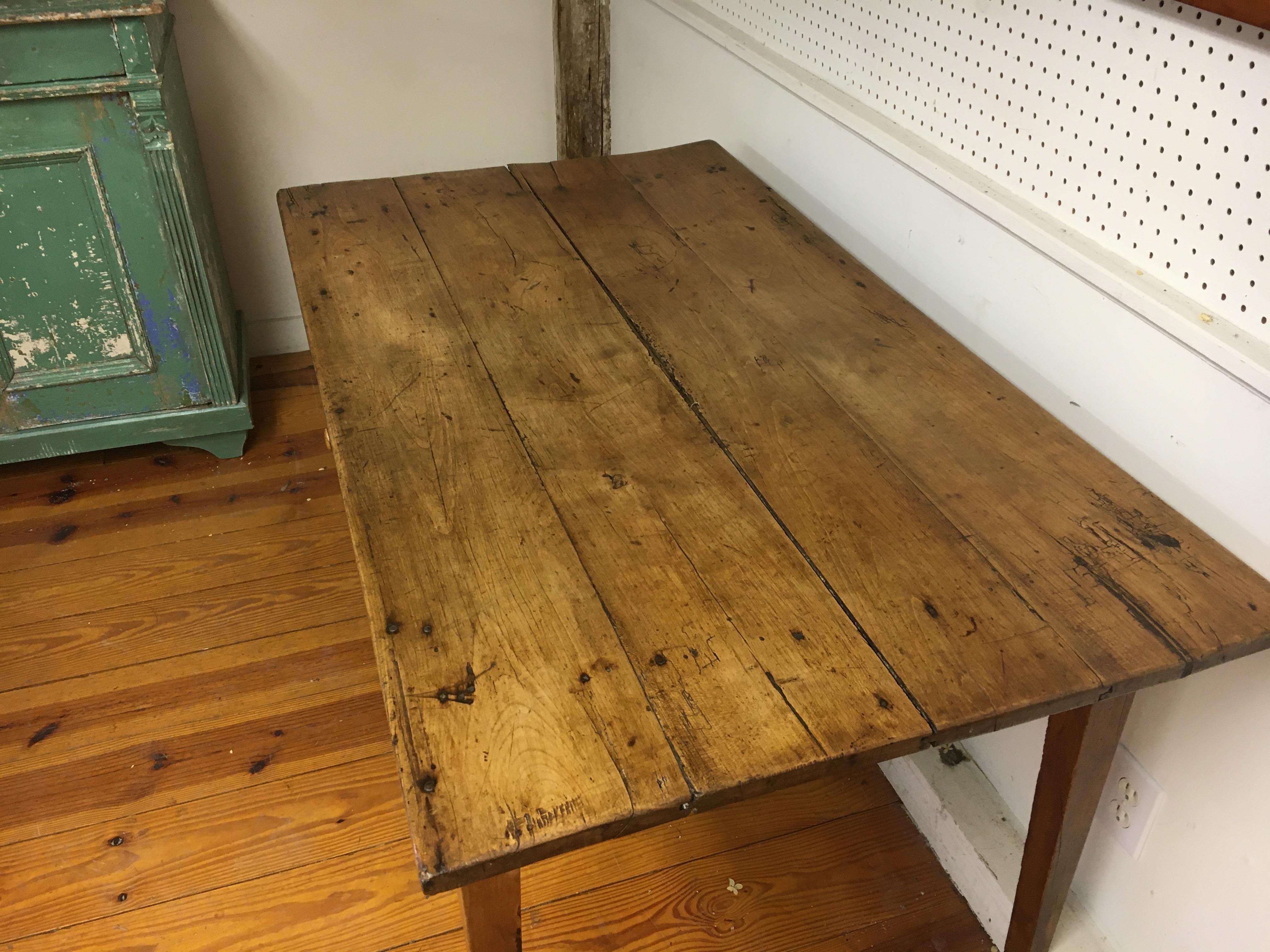 French One Drawer Desk In Good Condition In Sheffield, MA