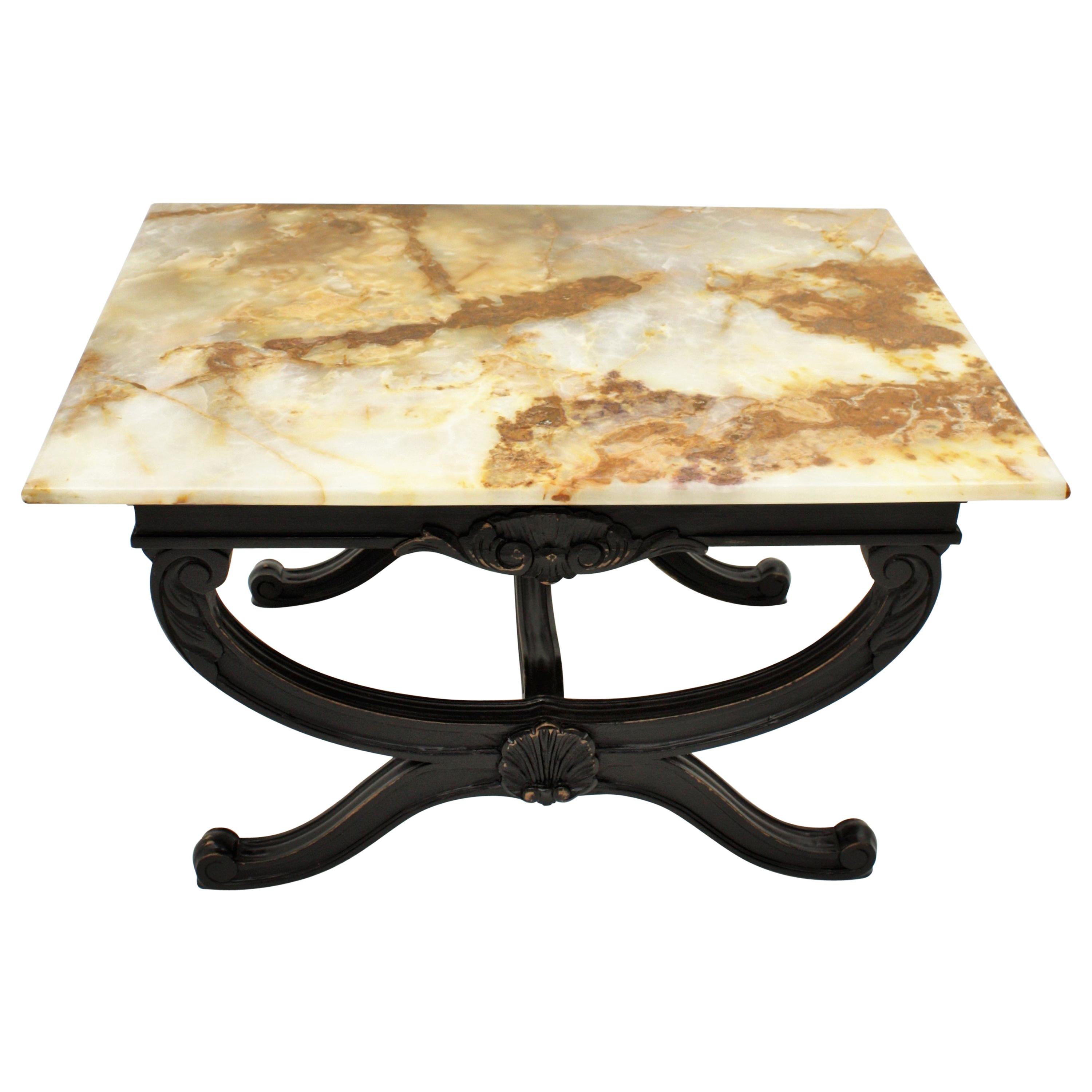 1950s French Carved Wood Coffee Table with Onyx Top In Good Condition For Sale In Barcelona, ES