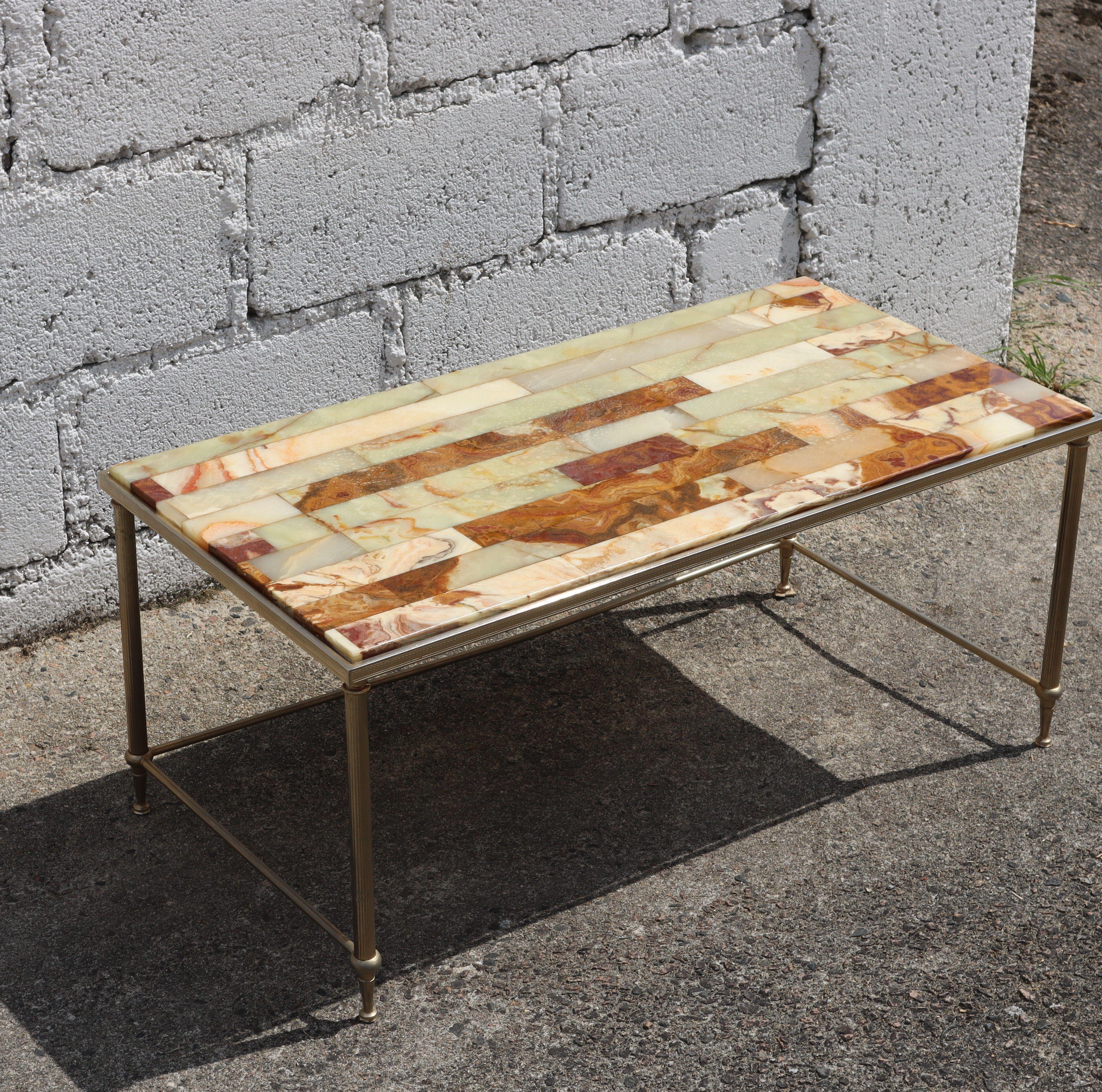 French Onyx  Coffee Table - Maison Jansen Style-70 In Good Condition For Sale In Bussiere Dunoise, Nouvel Aquitaine