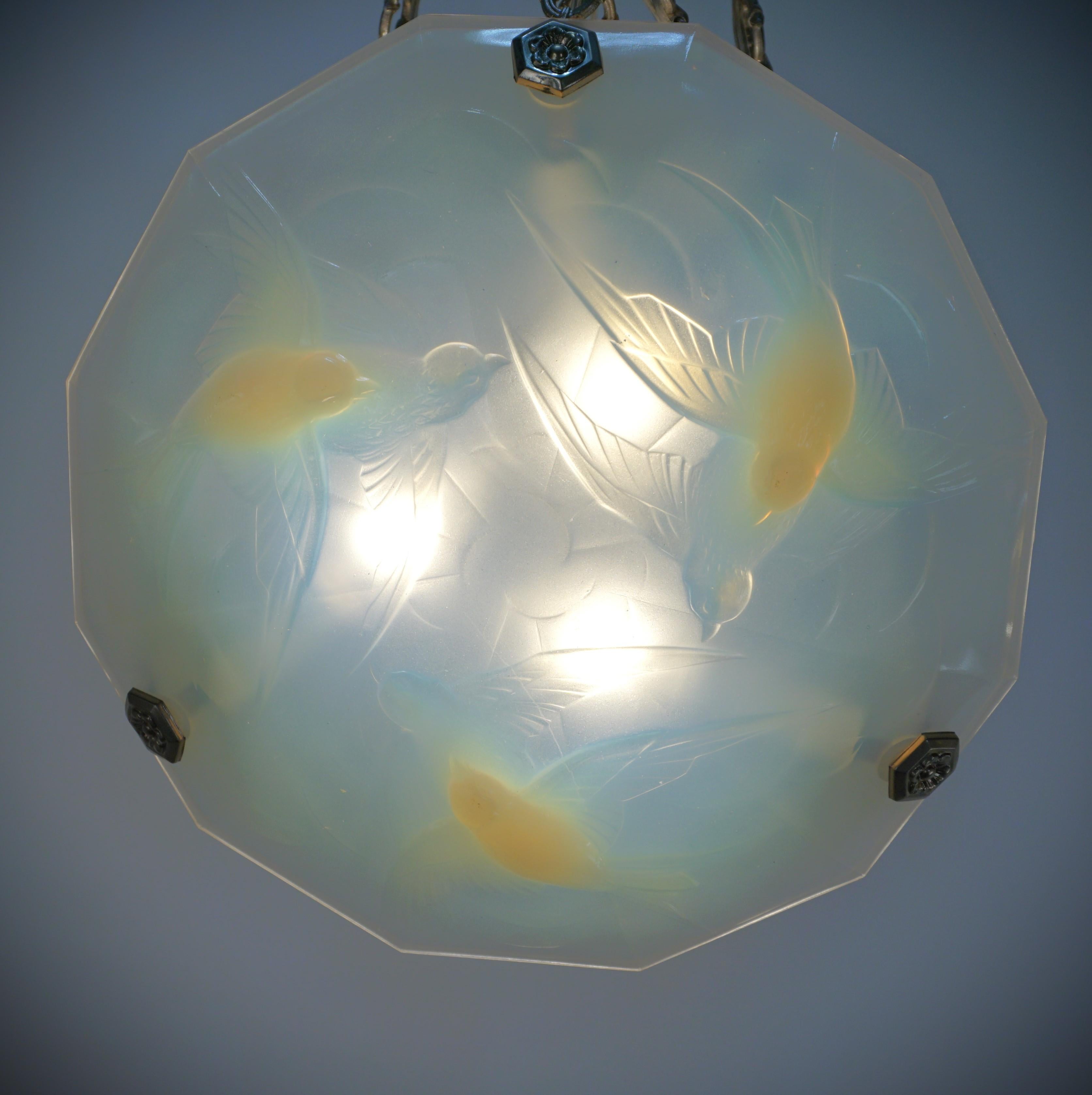 Mid-20th Century French Opal Glass Flying Brid Design Chandelier by Ezan For Sale