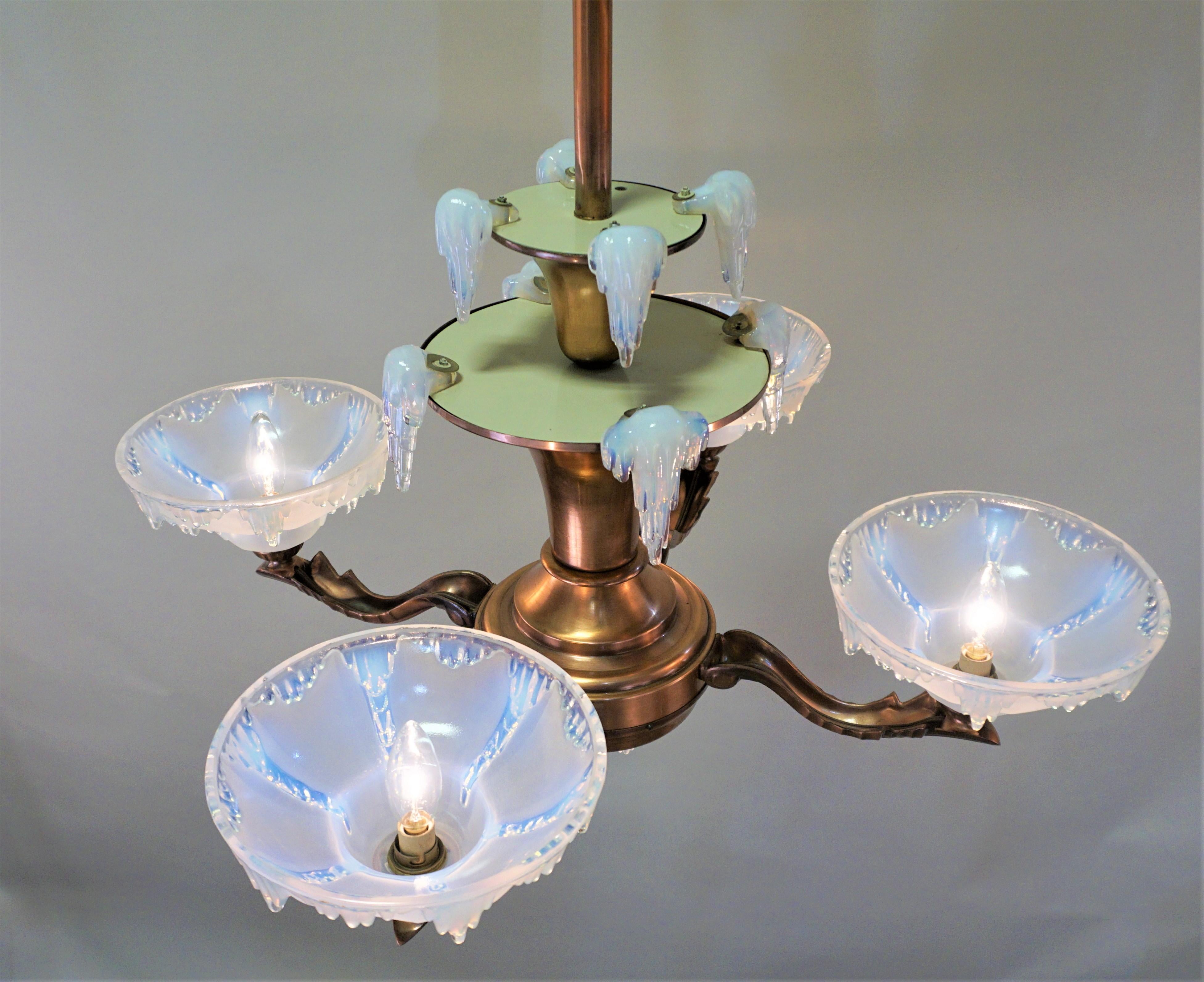 Mid-20th Century French Opalescent Glass Art Deco Chandelier by Ezan 