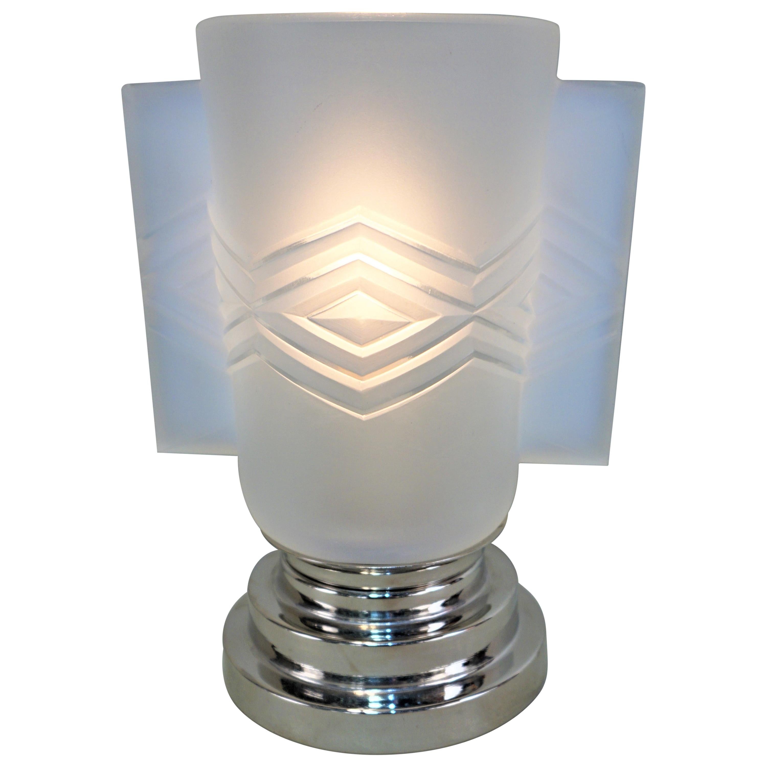 French Opalescent Glass Art Deco Table Lamp