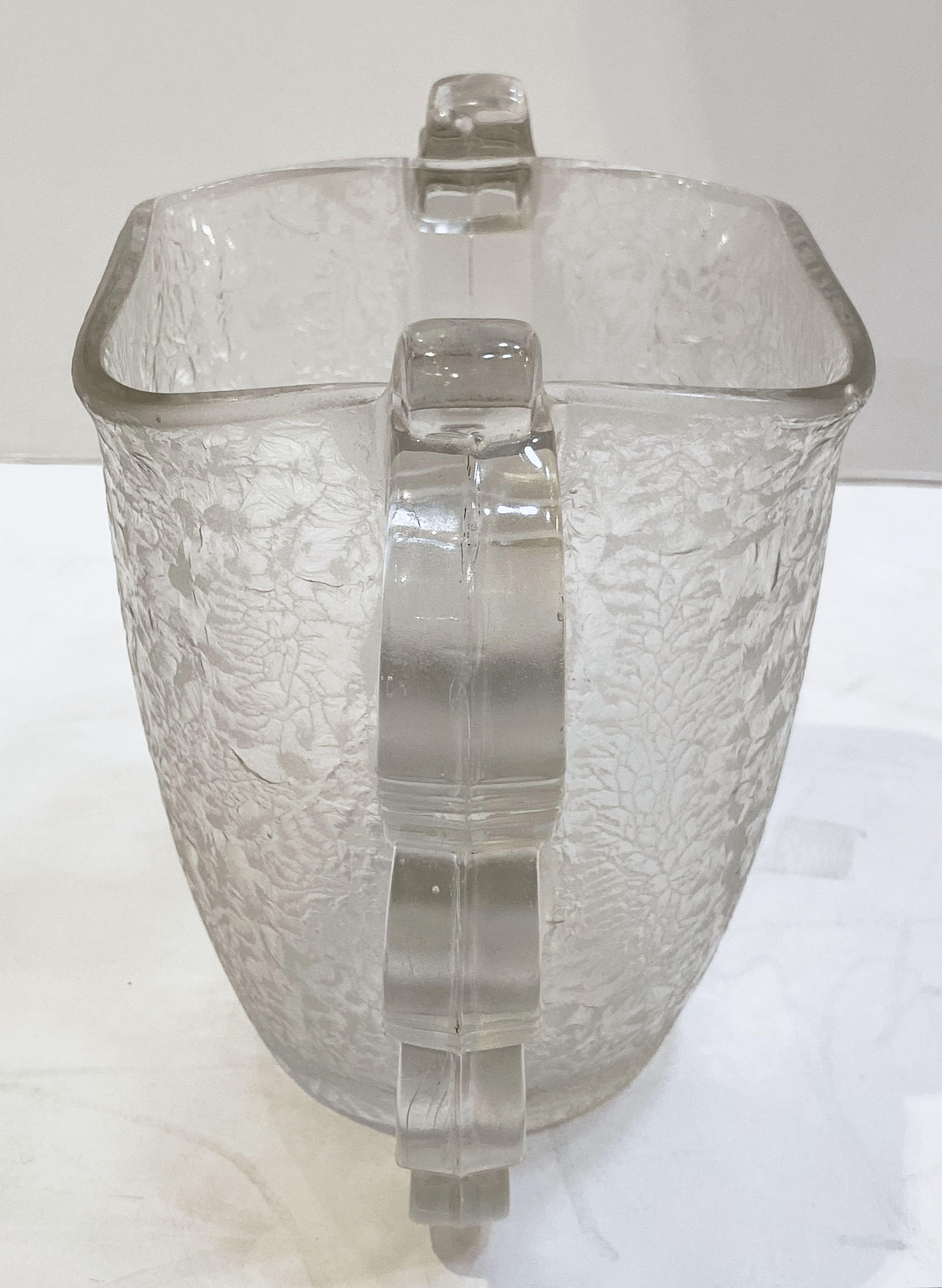 French Opalescent Glass Vase by Pierre D'Avesn 10